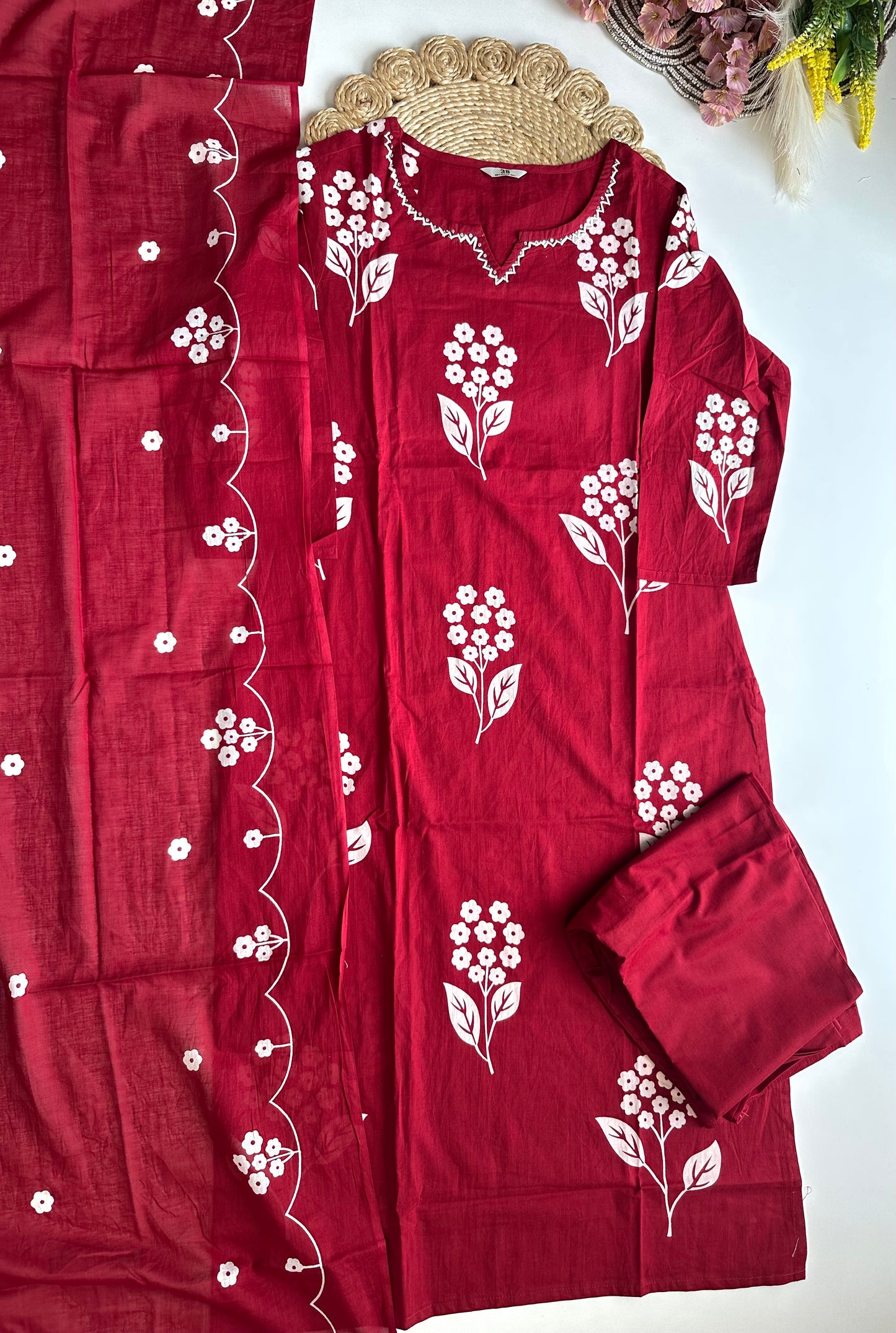 K444 - Mul Cotton straight Kurti with pants and dupatta