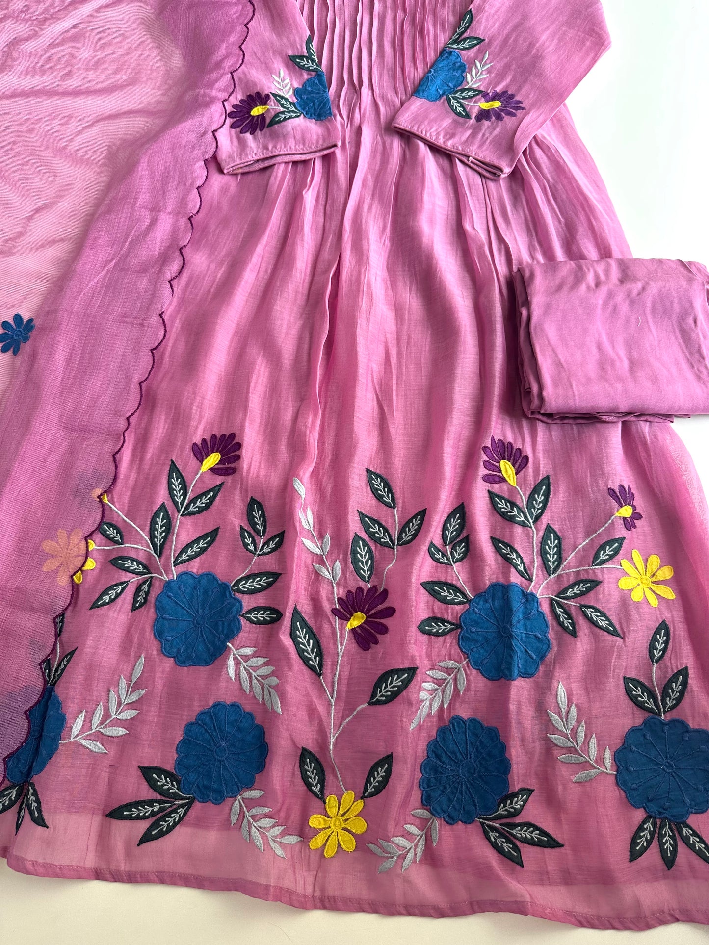 K126 - Mul Chanderi embroidered Aline Kurti with pants and dupatta