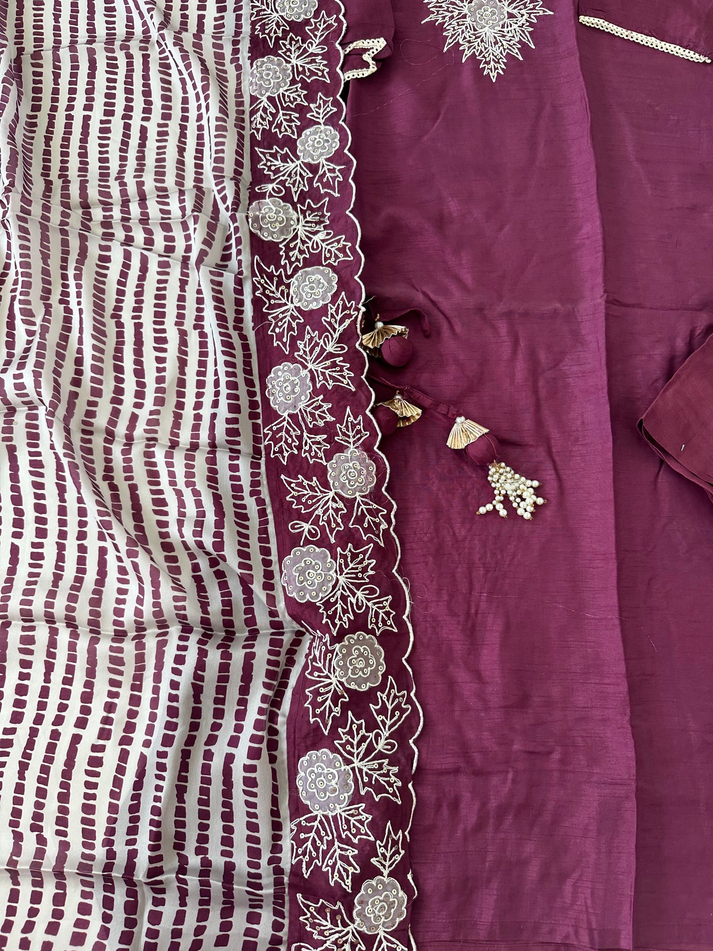 D399-Russian silk straight kurti with pants and dupatta