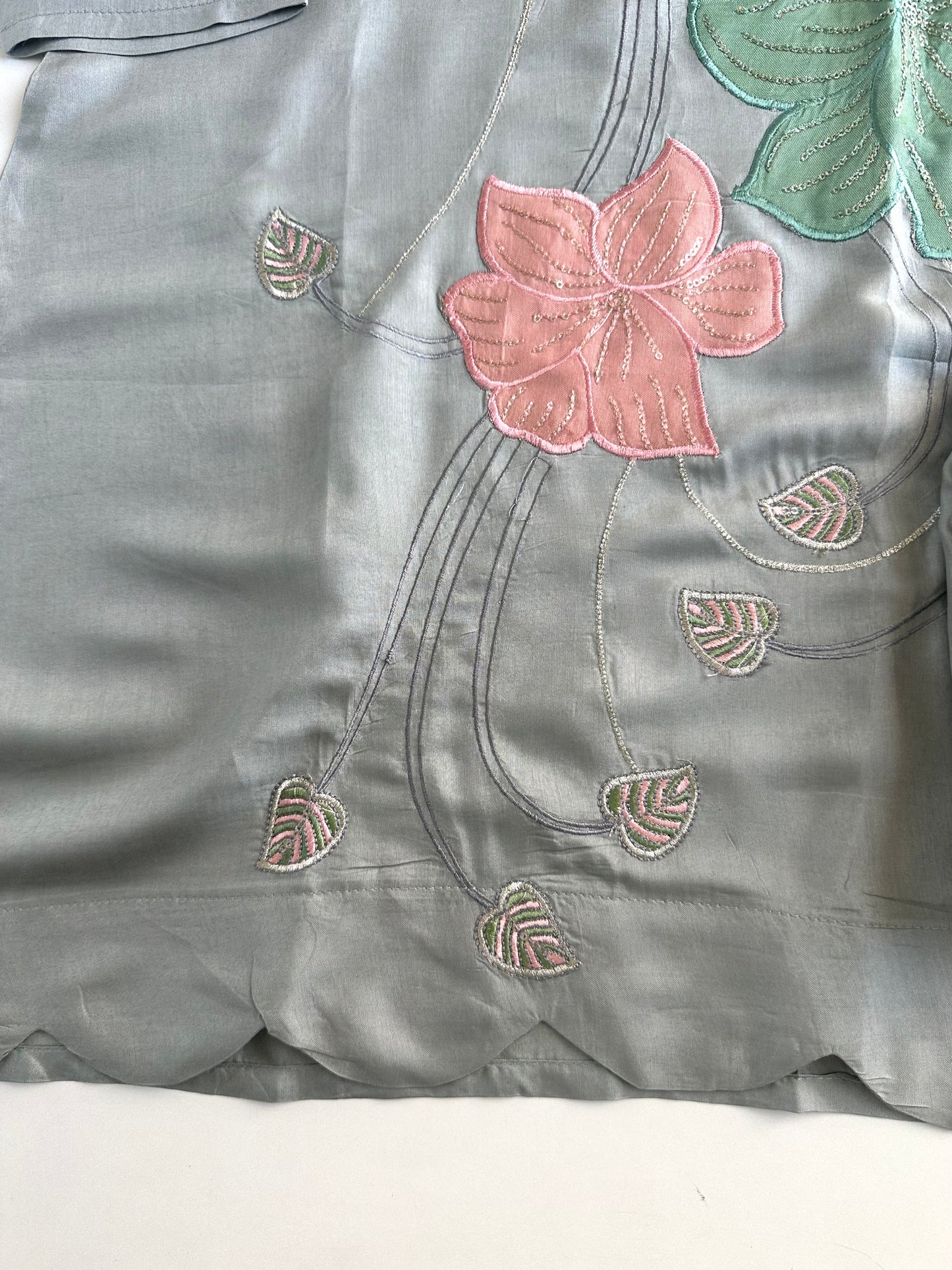 K354 - Pure muslin appliqué coord set