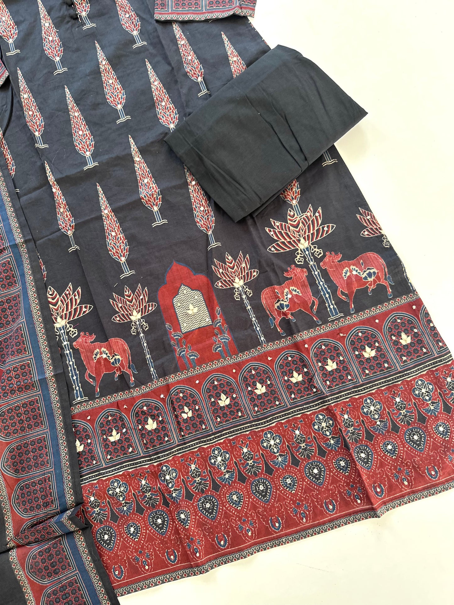 K007 - Mul cotton straight Kurti with pants and dupatta in 2 colours