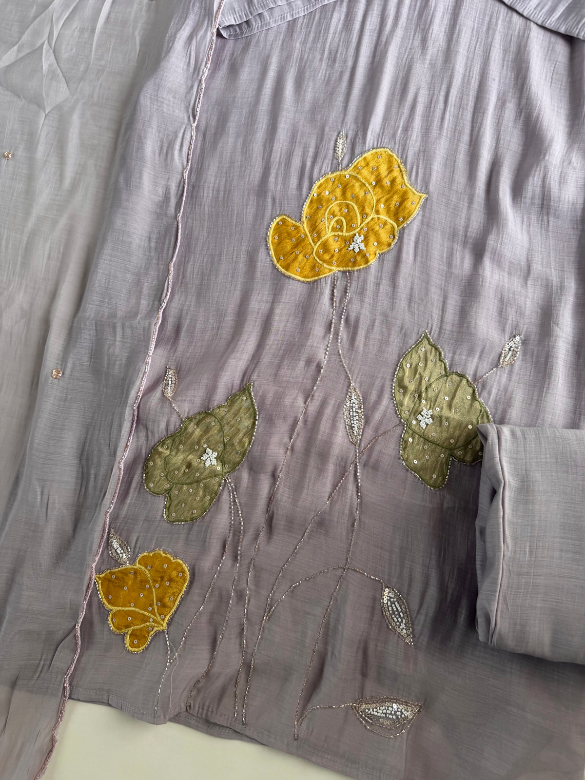 K131 - Surat mul chanderi appliqué handwork straight Kurti with pants and dupatta