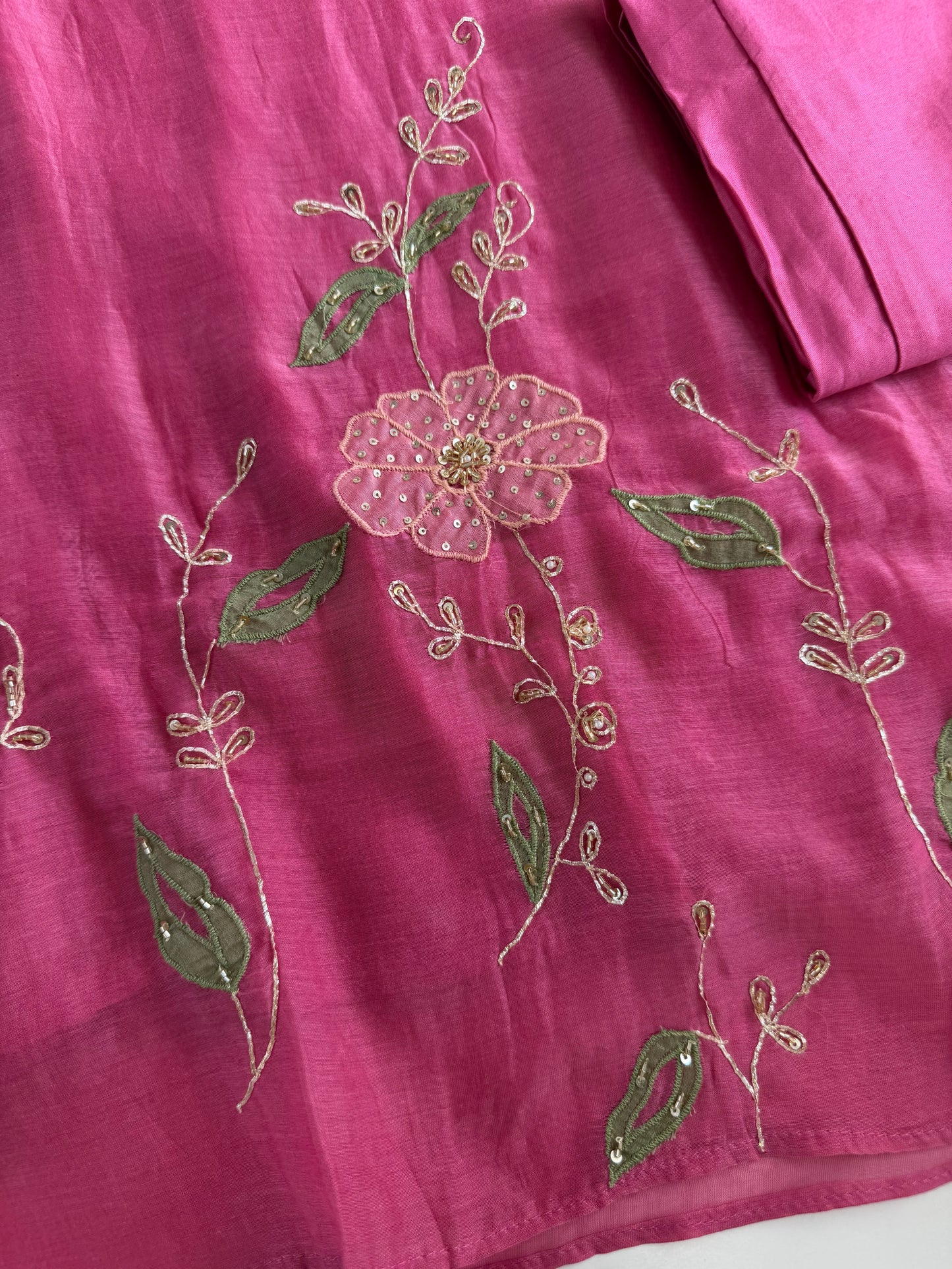 K538 - Mul chanderi handwork Aline Kurti with pants and dupatta