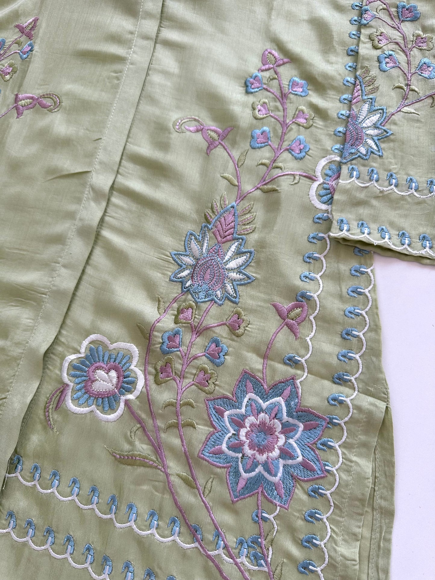 K326 - Muslin embroidered coord set