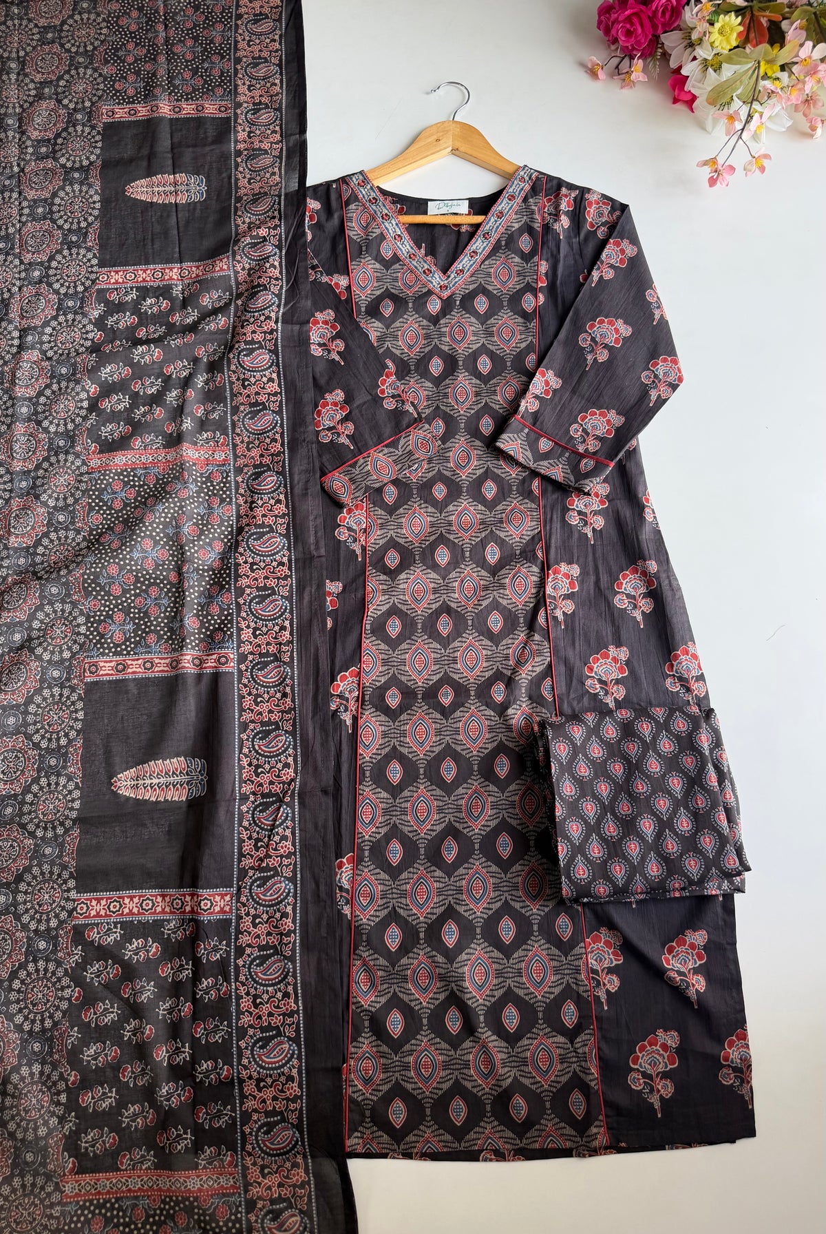 K306 - Mul cotton embroidered straight Kurti with pants and dupatta
