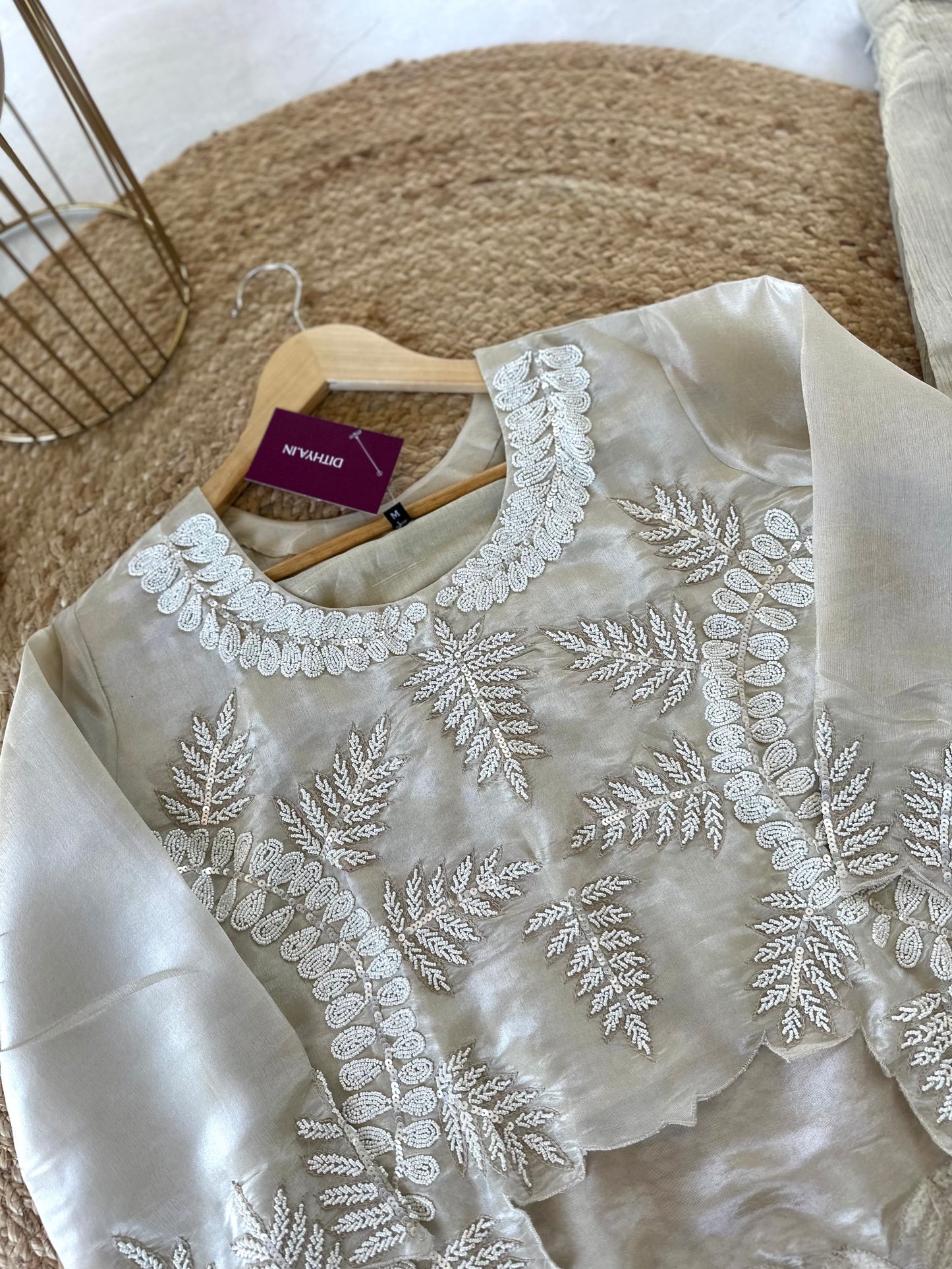 K045 - Tissue silk handwork Short top with palazzo