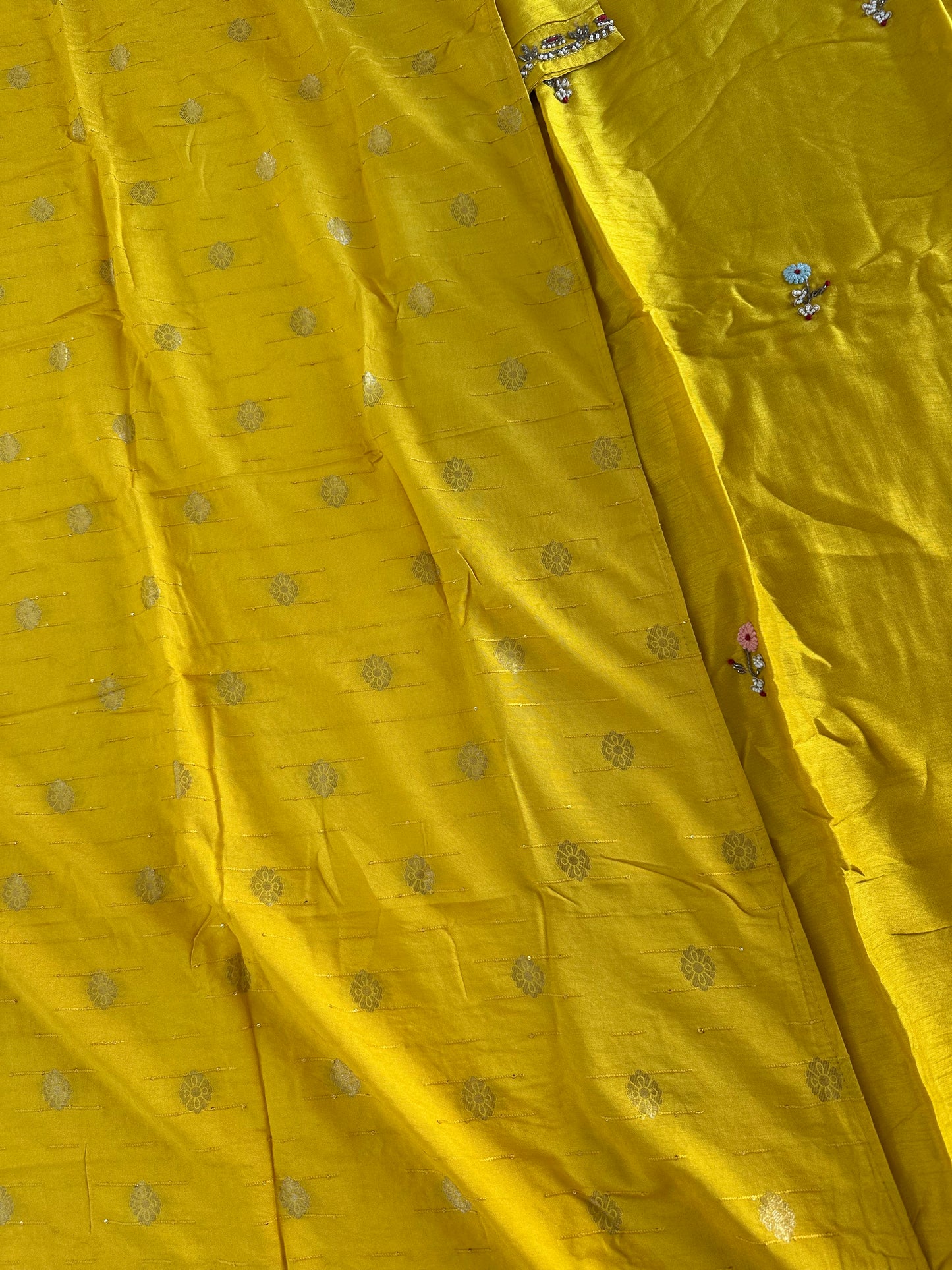 D381 - Dola silk straight kurti with pants and dupatta