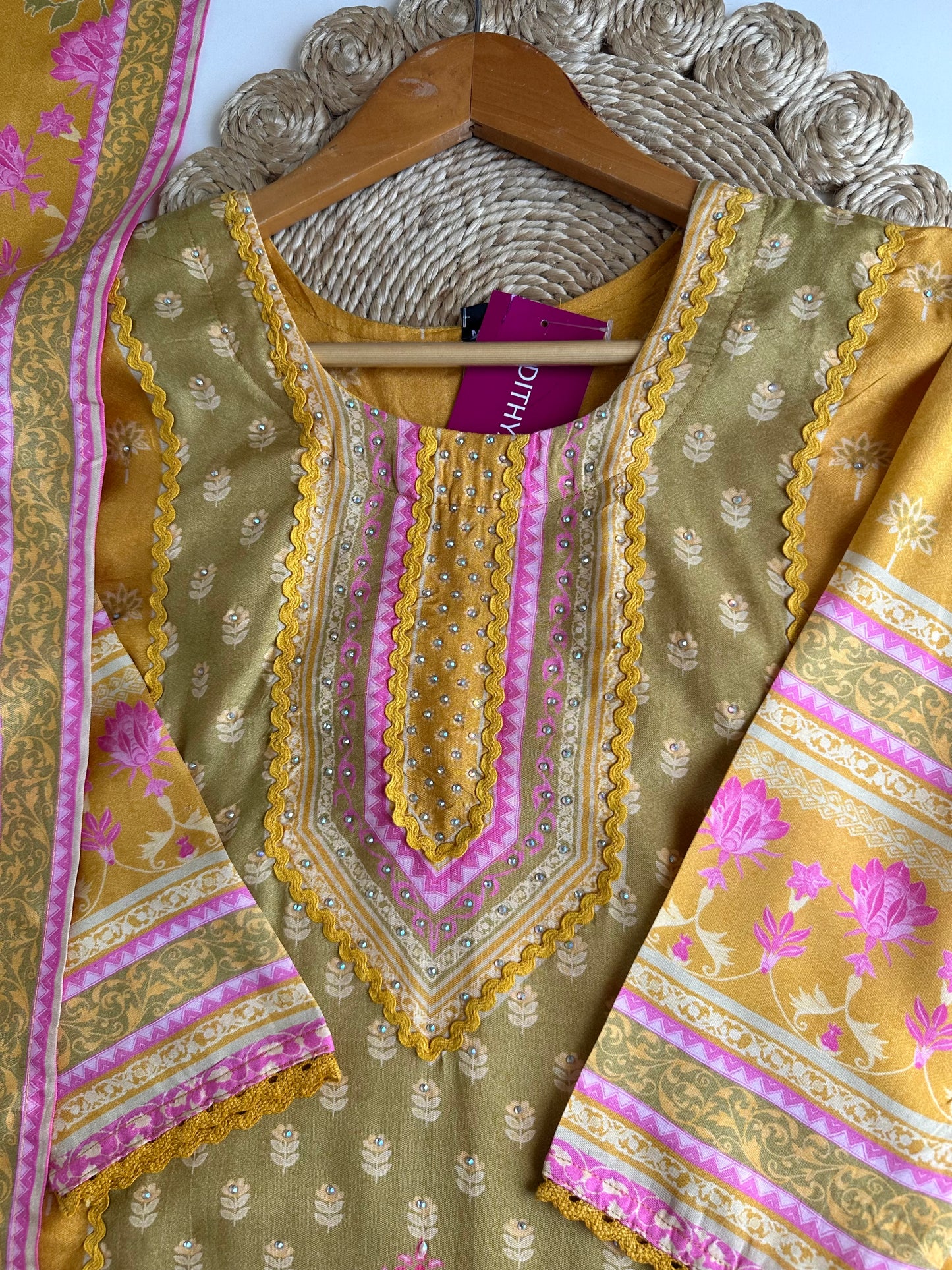 K382 - Muslin printed straight Kurti with pants and dupatta