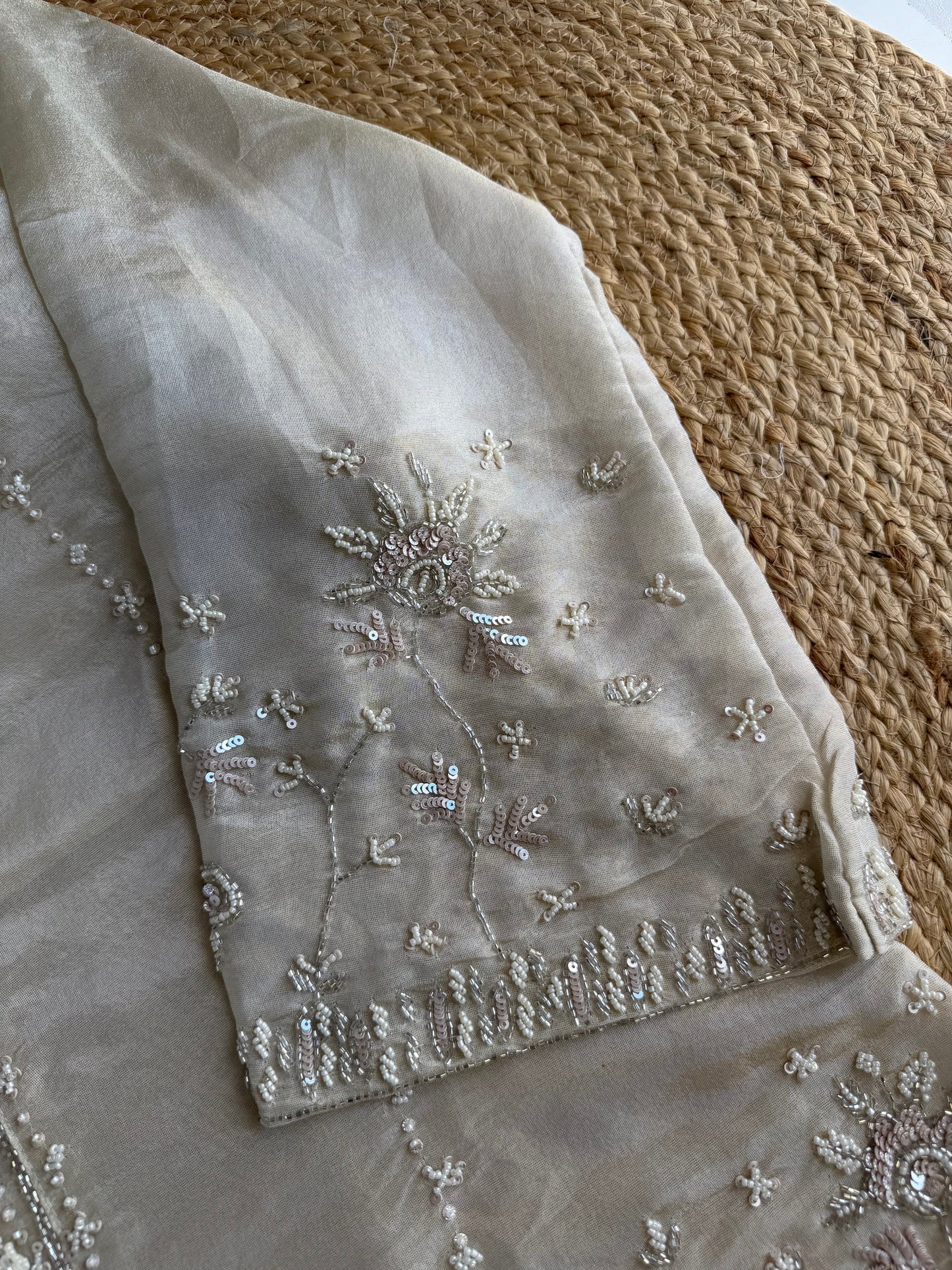 K555 - Tissue silk handwork Peplum top with inner and palazzo