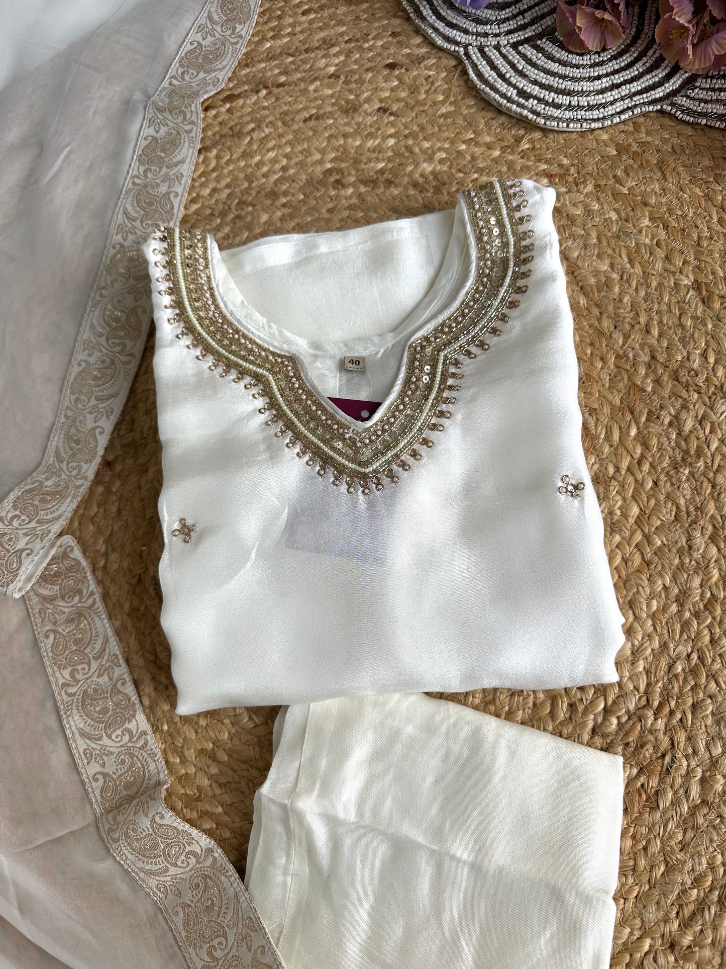 D022 -Russian silk straight kurti with pants and dupatta