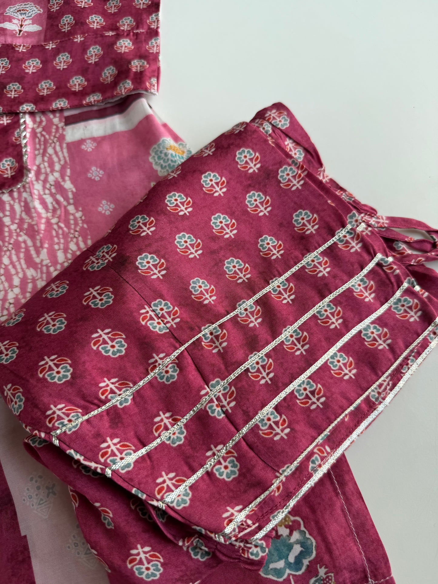 K061 - Muslin printed coord set (Dhoti style pants)