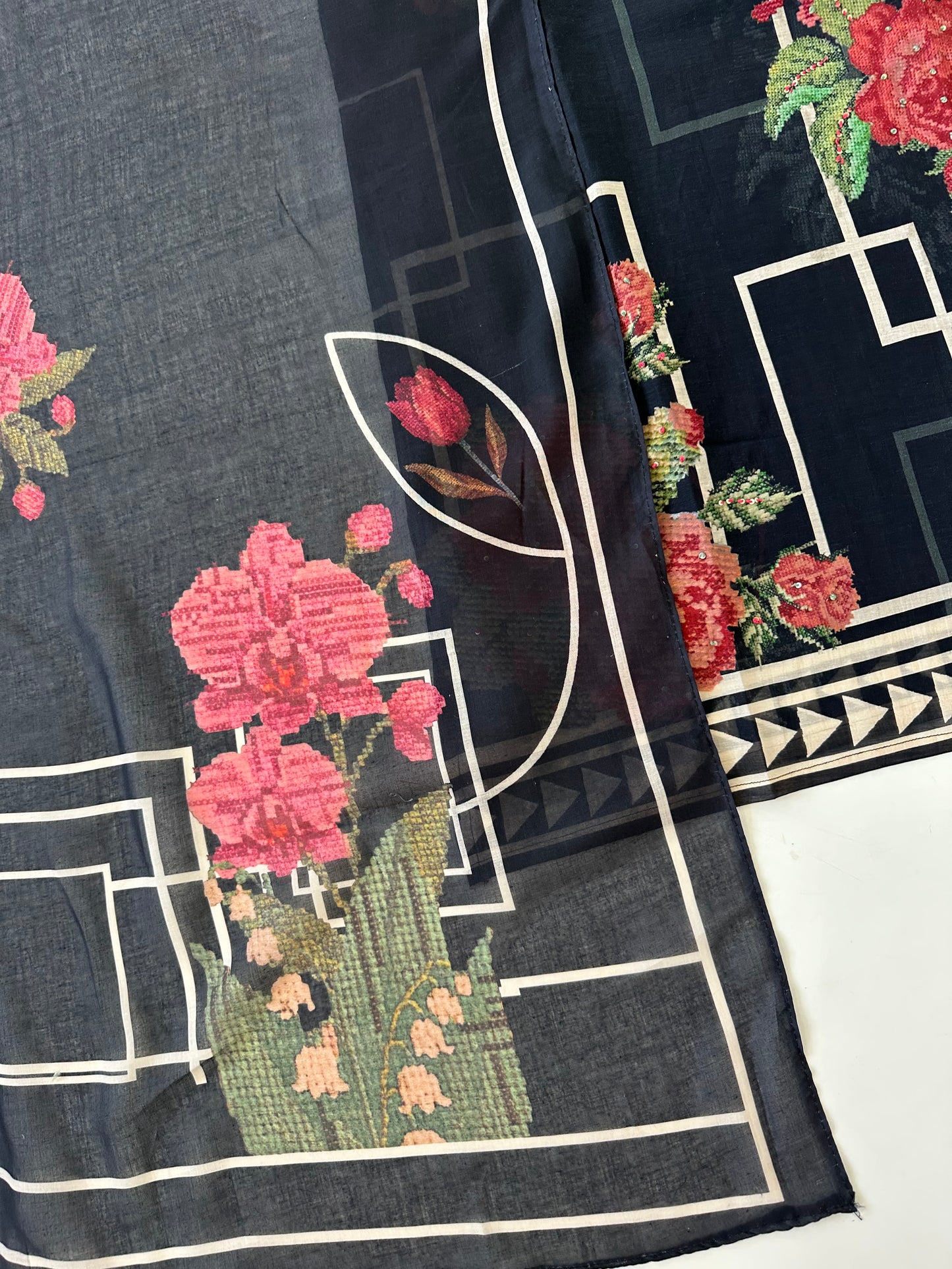 K020 - Mul cotton printed straight Kurti with pants and dupatta