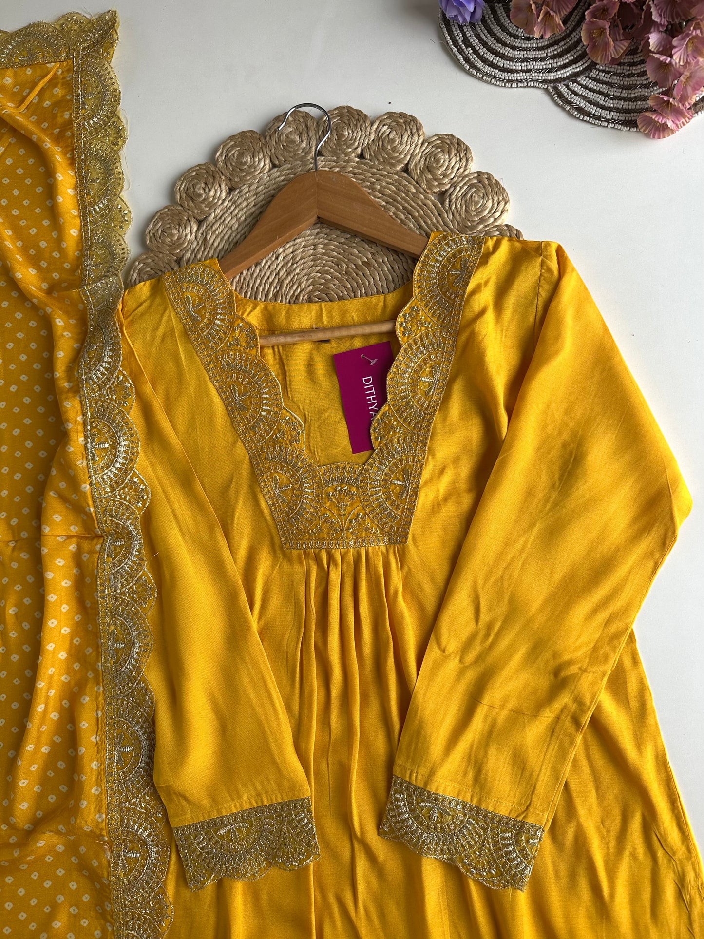 D427 - Muslin silk straight Kurti with pants and dupatta