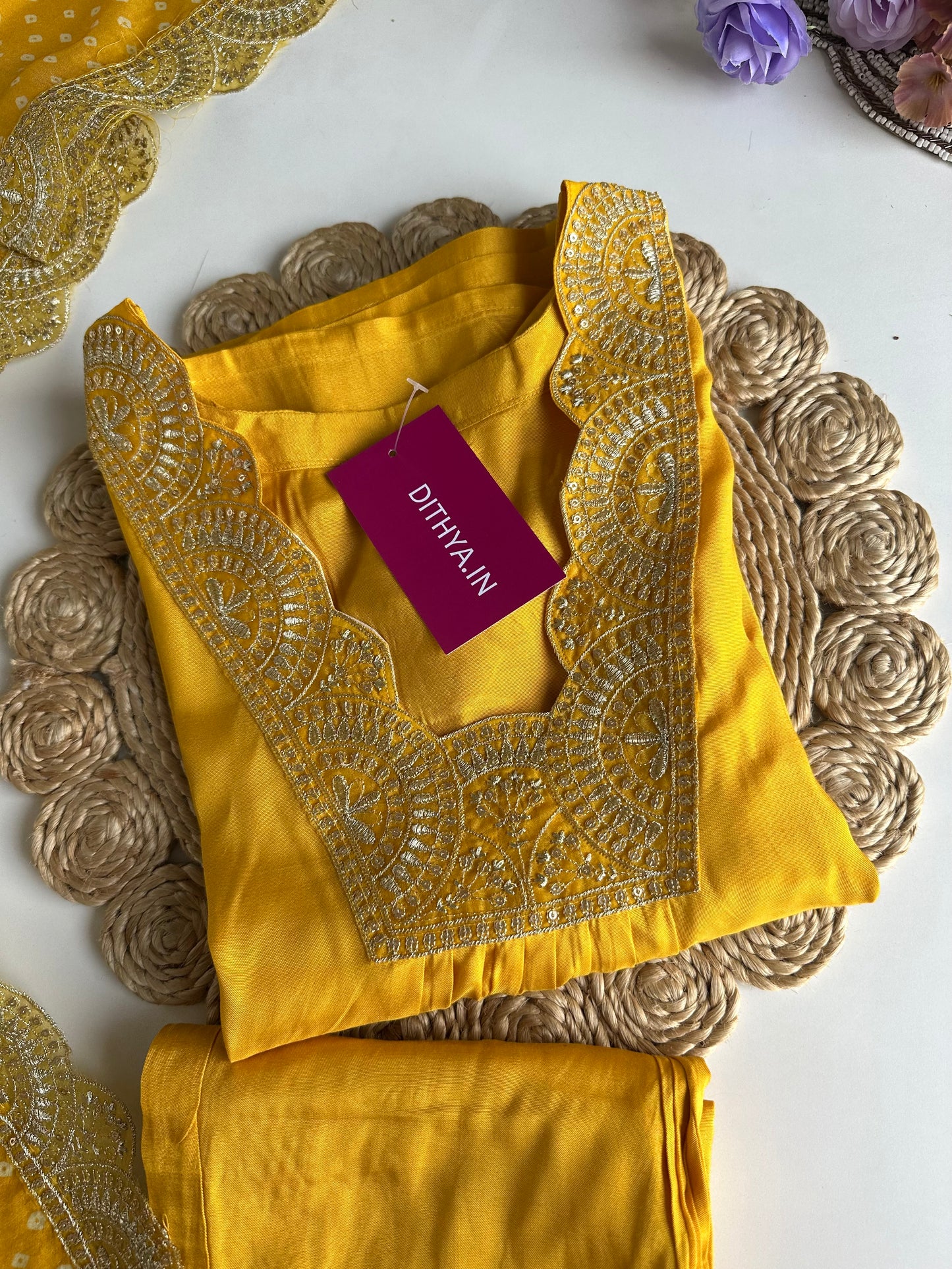 D427 - Muslin silk straight Kurti with pants and dupatta