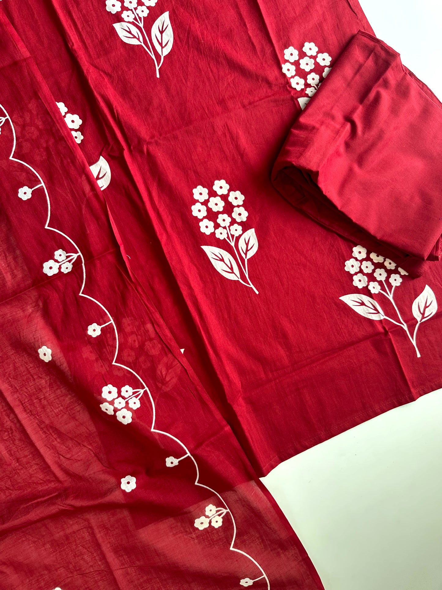 K444 - Mul Cotton straight Kurti with pants and dupatta