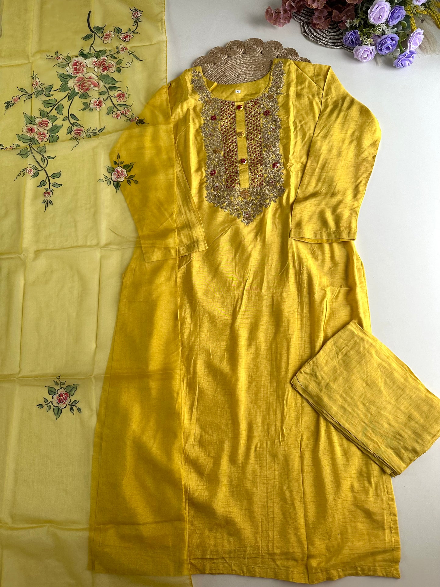 D283 - Dola silk straight kurti with pants and dupatta