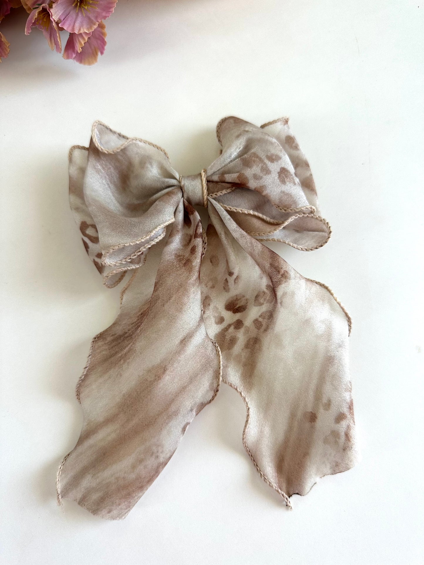 A017 - Printed bow clip (per piece)