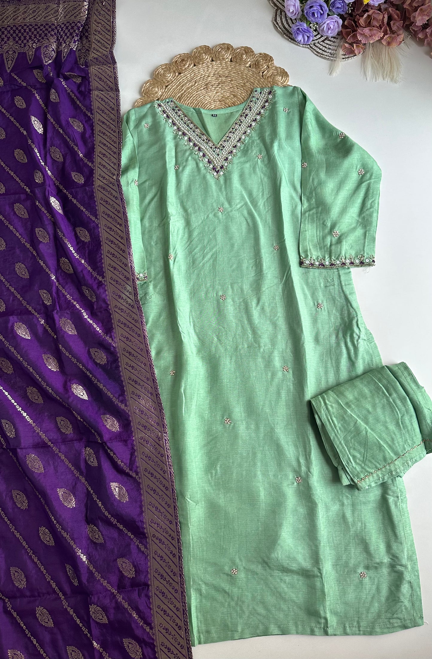 D260 - Dola silk straight kurti with pants and dupatta