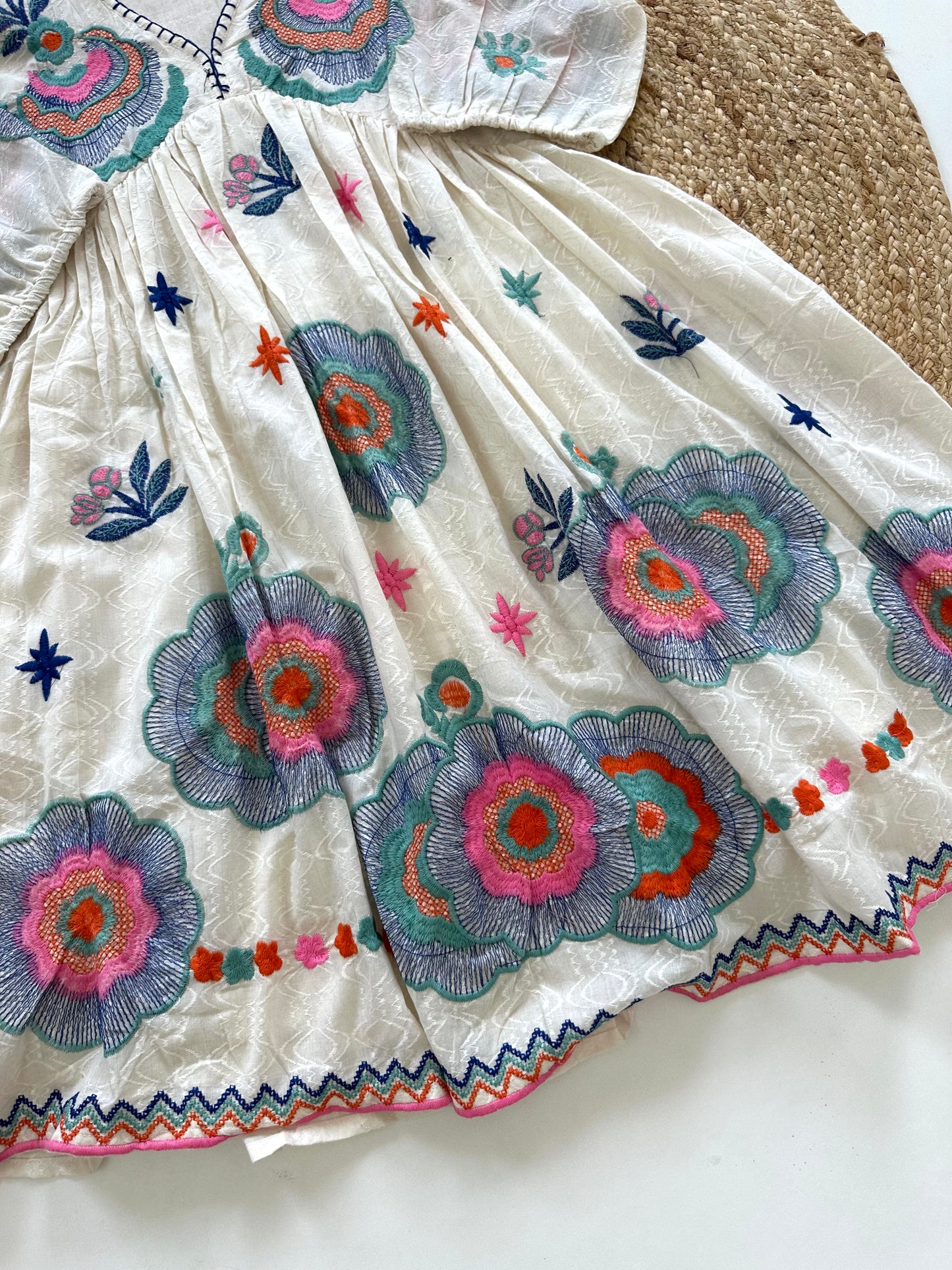 K407 - Cotton embroidered short tunic