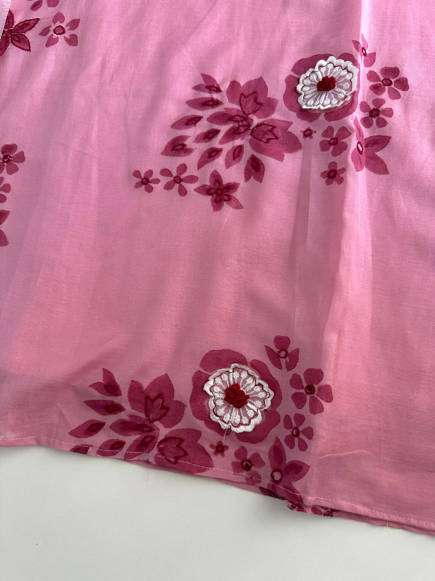 K163 - Mul Chanderi appliqué work Aline Kurti with pants and dupatta