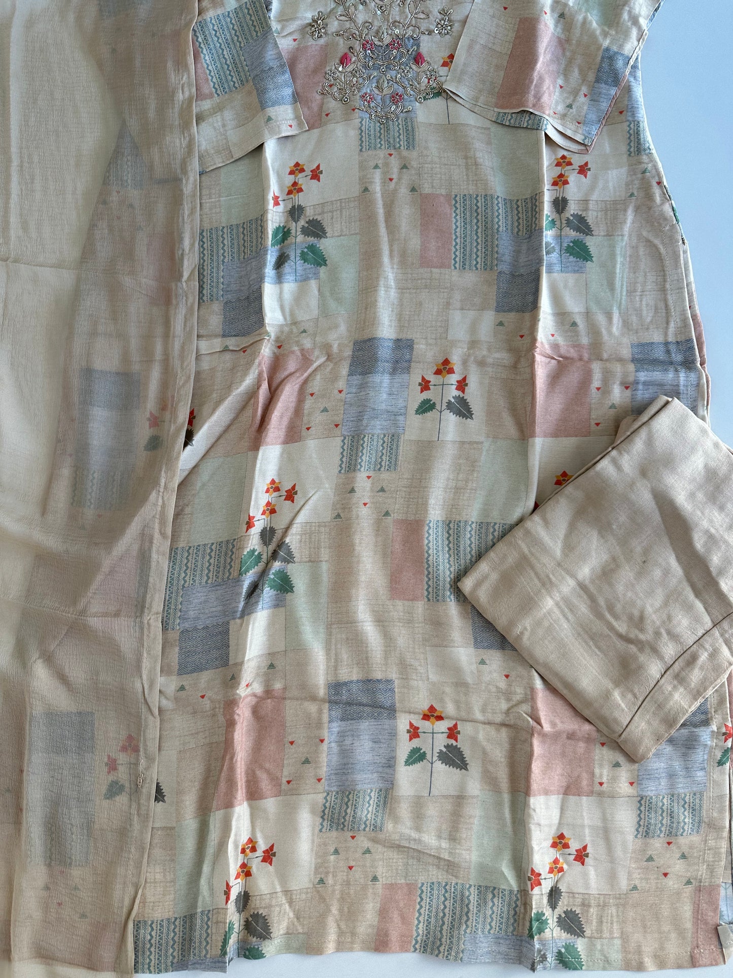 D375 - Muslin silk straight kurti with pants and dupatta