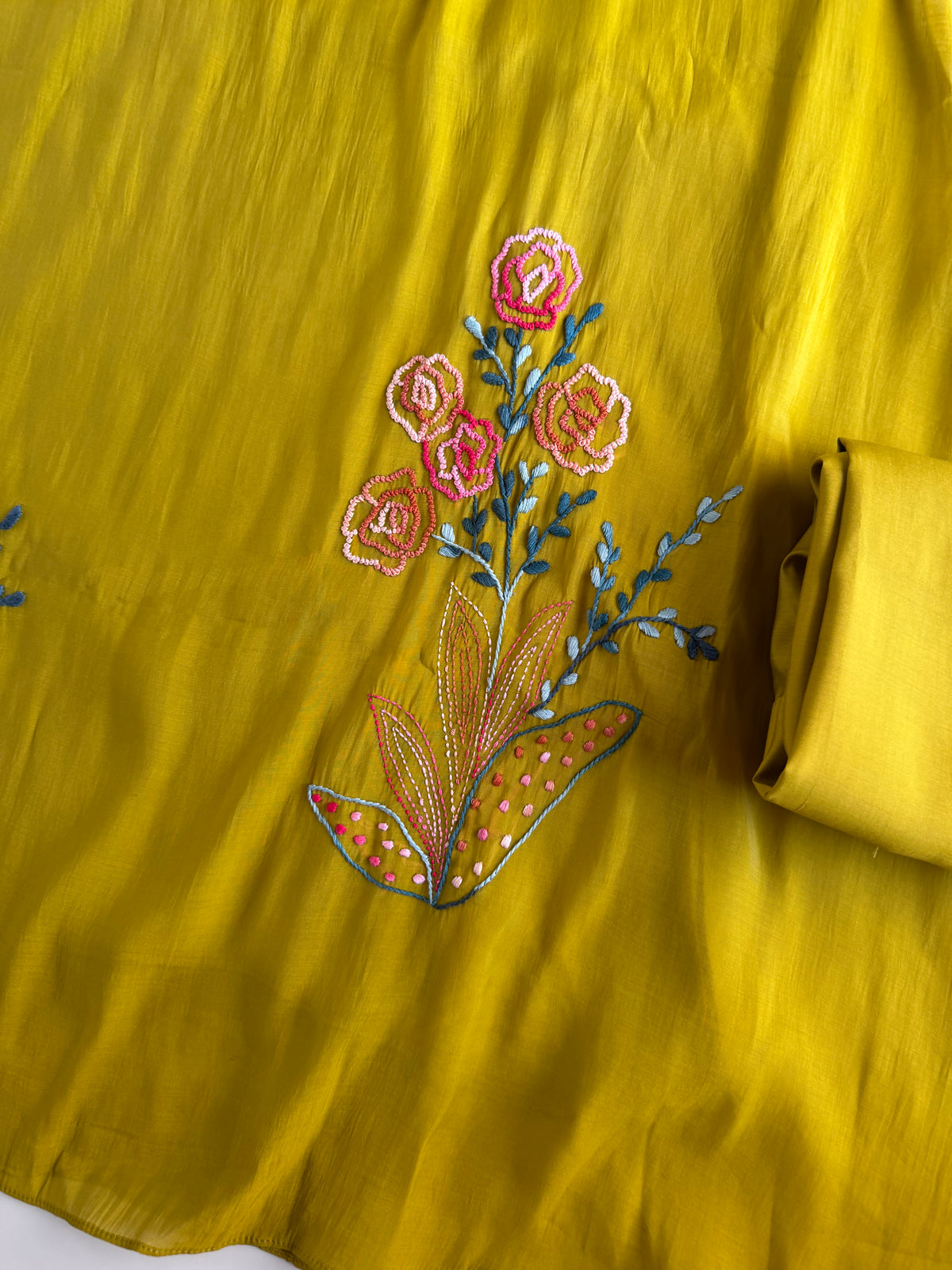 K297 - Surat Mul chanderi embroidered Aline Kurti with pants and dupatta