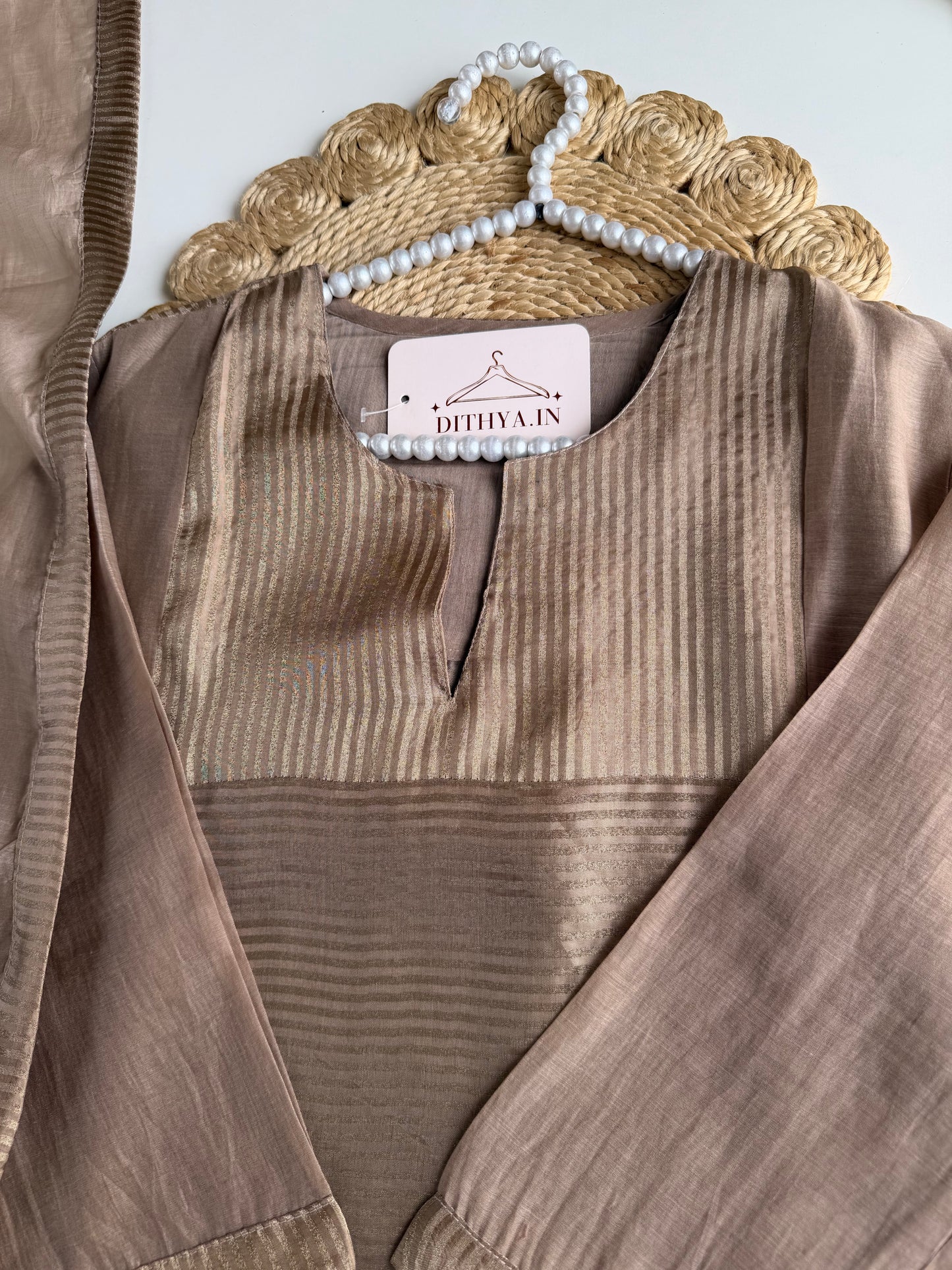 K204 - Mul chanderi zari Aline Kurti with pants and dupatta