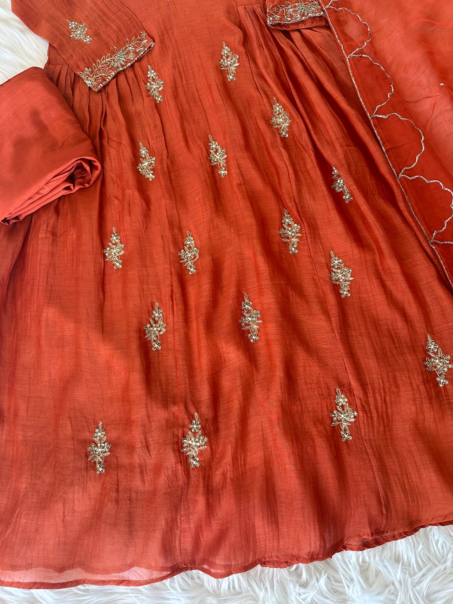 K086 - Mul Chanderi handwork Aline Kurti with pants and dupatta