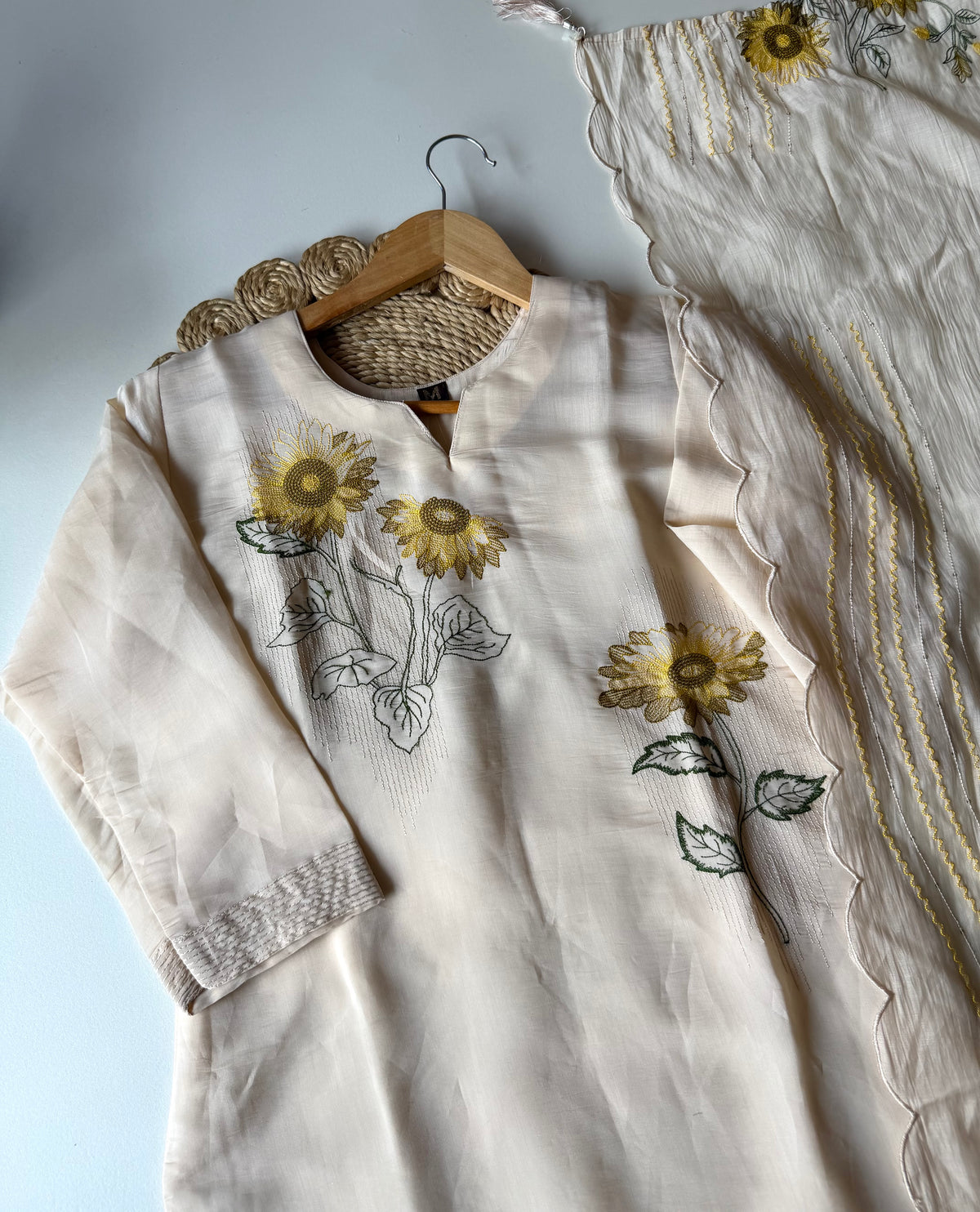 K702 - Surat Mul chanderi embroidered straight Kurti with pants and dupatta in 2 colours