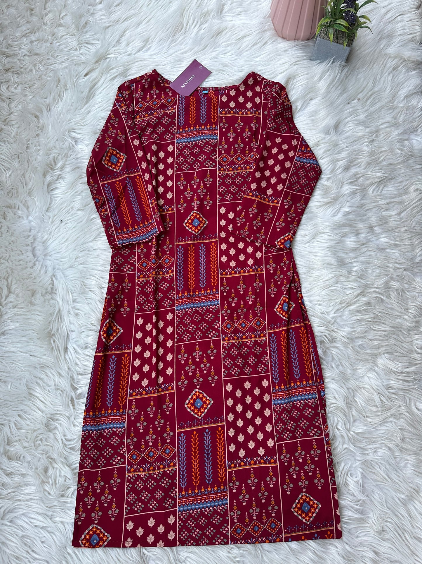 K126 - Rayon cotton printed straight Kurti in 2 prints