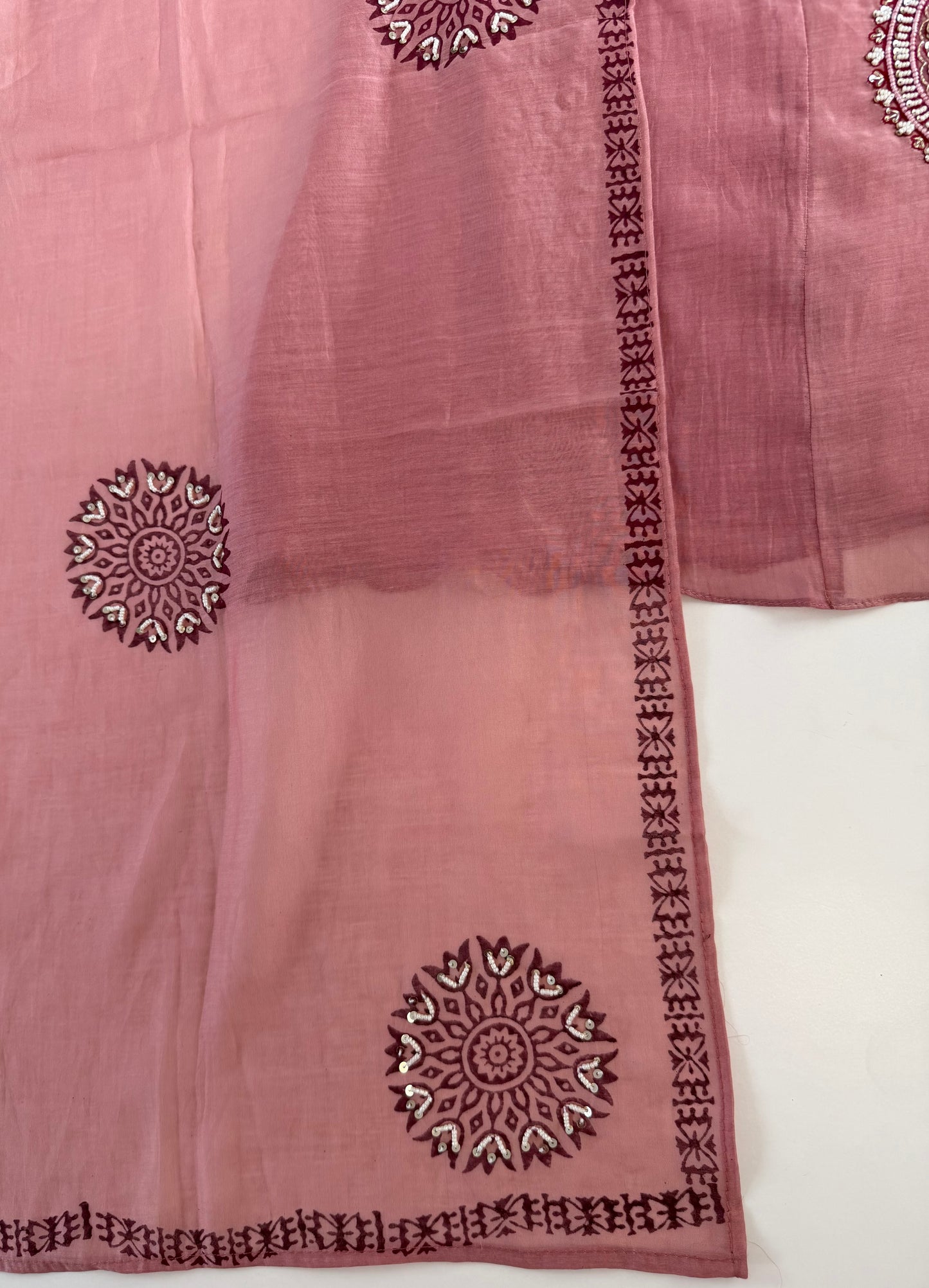 K560 - Mul chanderi Handwork Aline Kurti with pants and dupatta