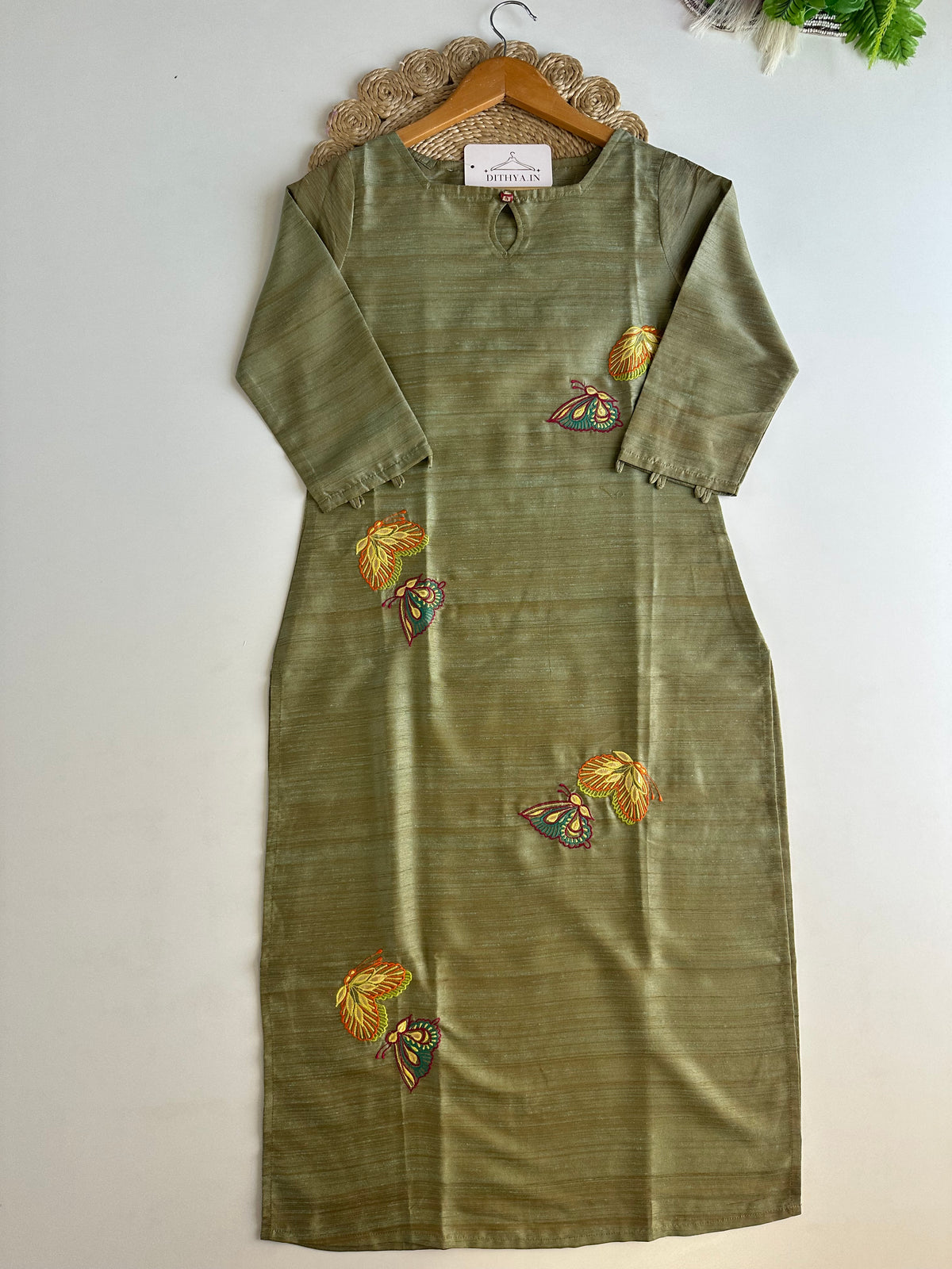 D673-Linen straight Kurti