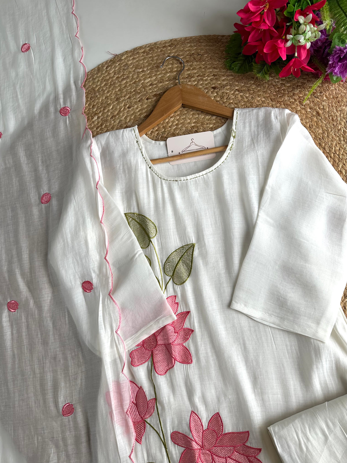 K160 - Muslin embroidered straight Kurti with pants and dupatta