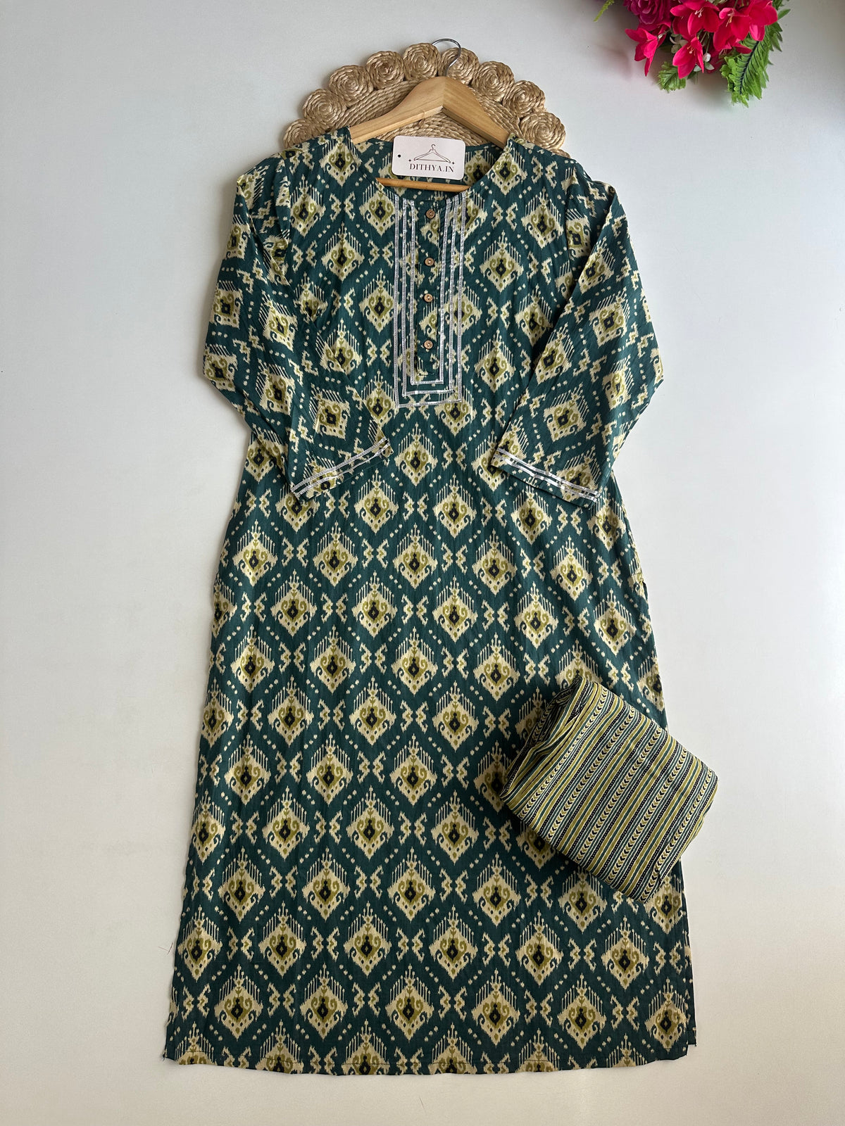 D690-Cotton straight Kurti with pants
