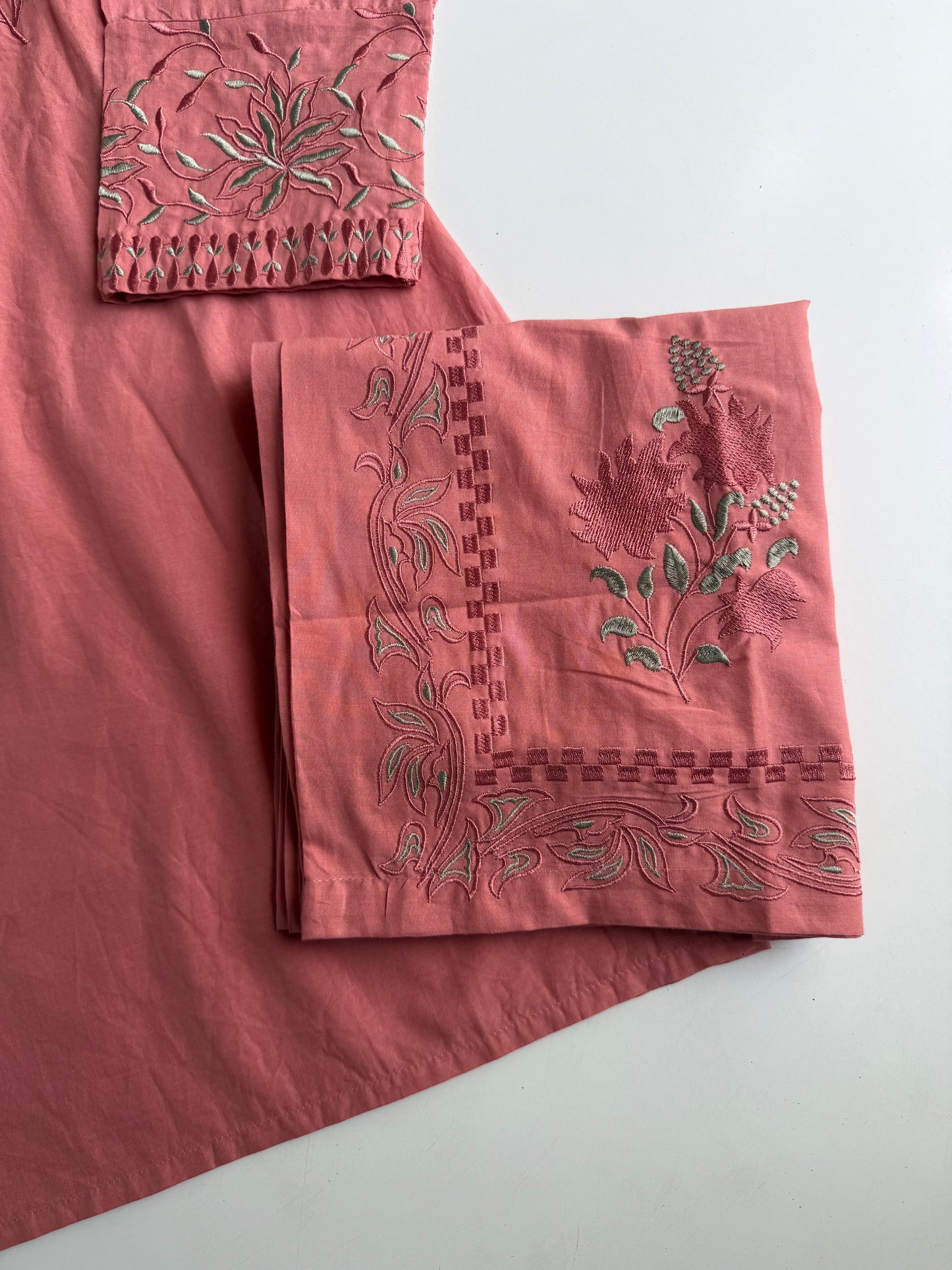 K601 - Mul cotton embroidered coord set