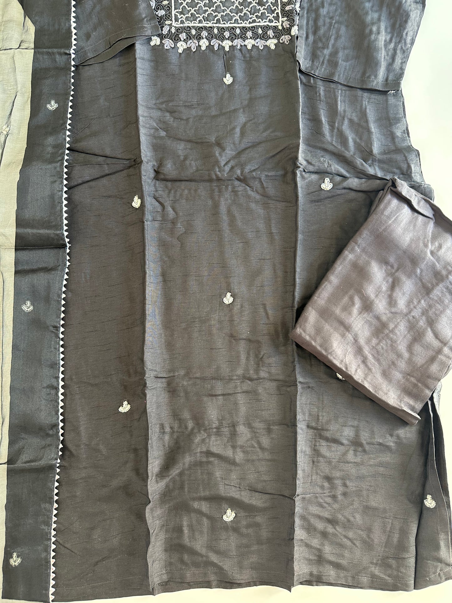 D379 - Dola silk straight kurti with pants and dupatta