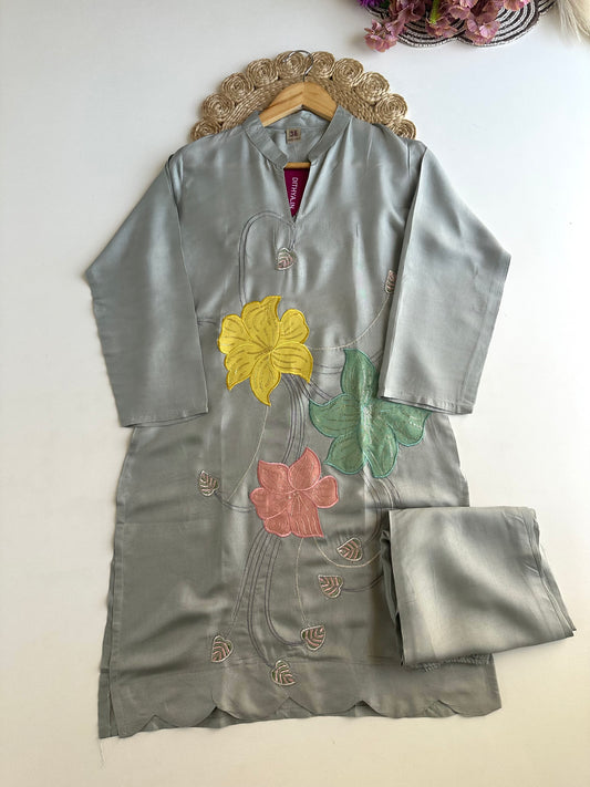 K354 - Pure muslin appliqué coord set