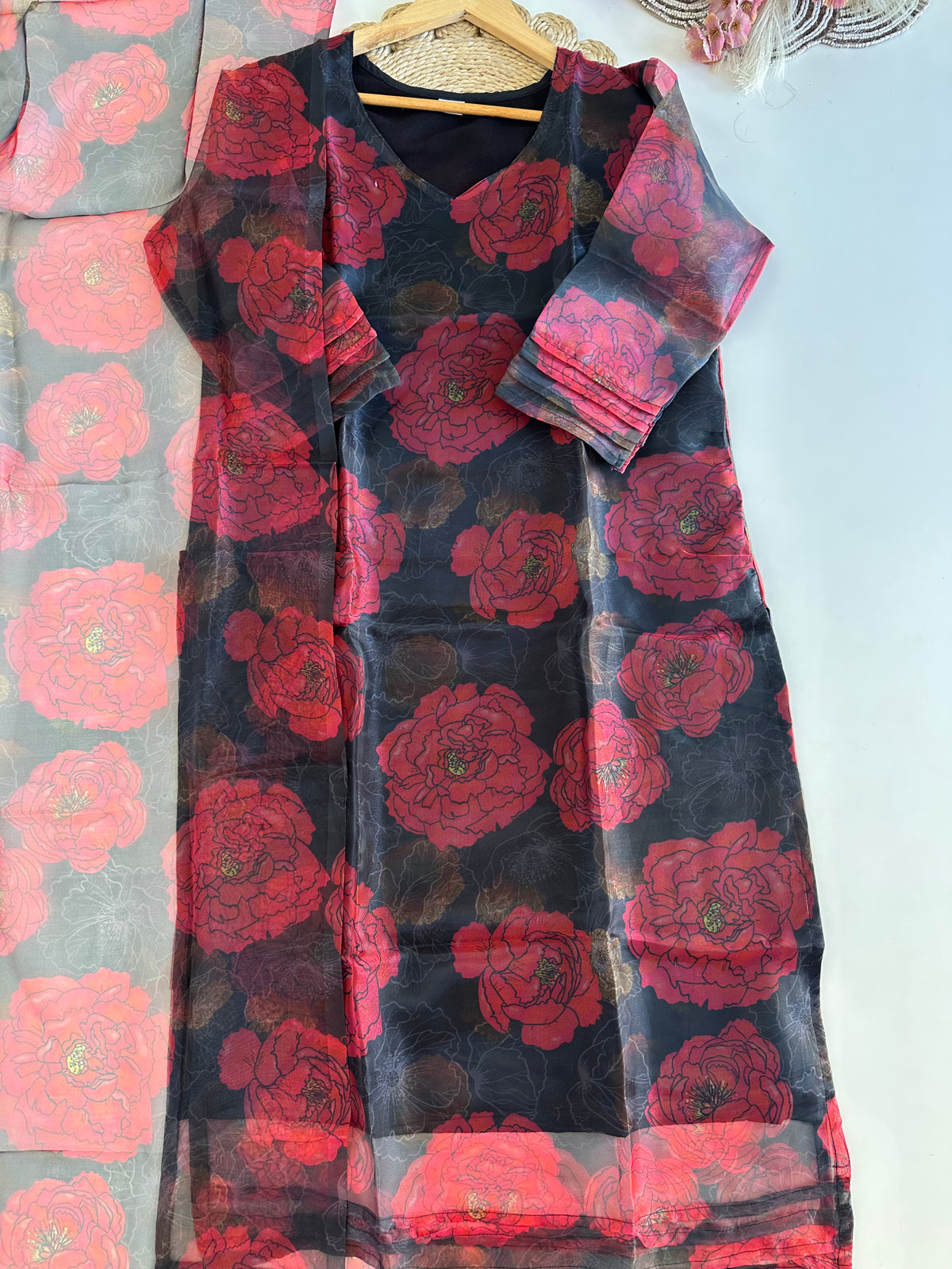D376 - Organza Straight kurti with pants and dupatta