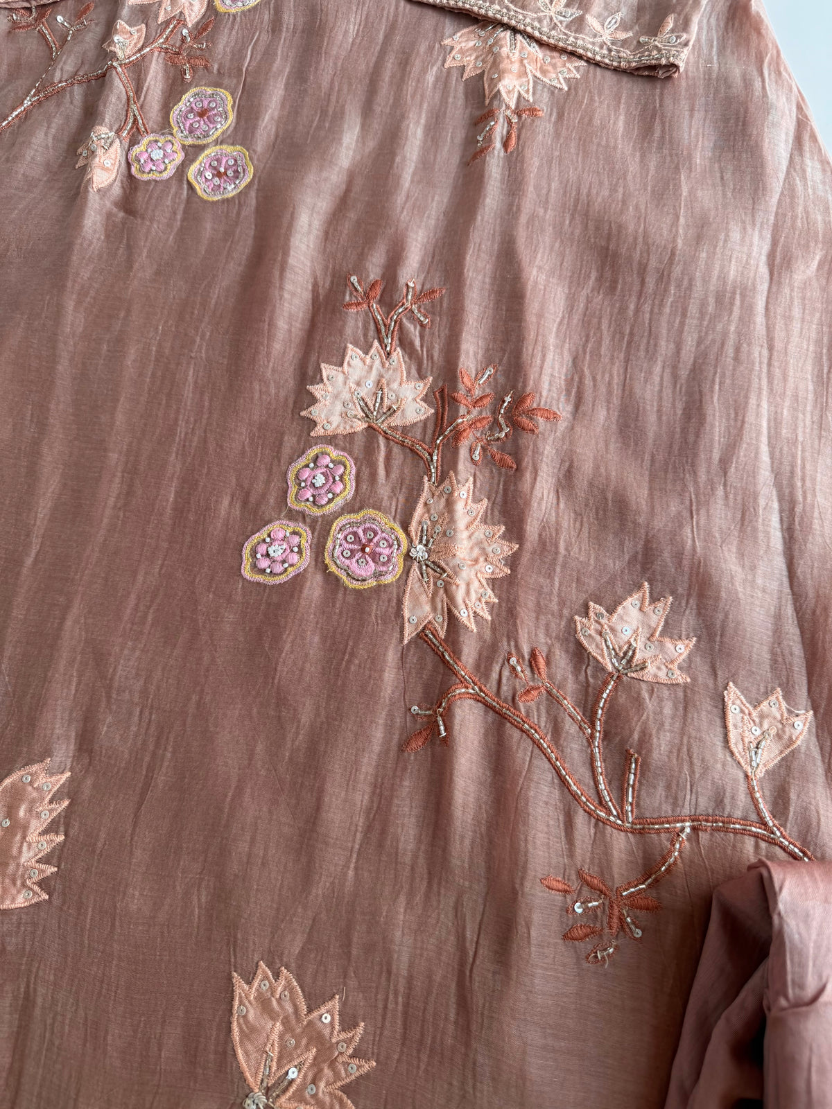 K630 - Mul chanderi appliqué Aline Kurti with pants and dupatta