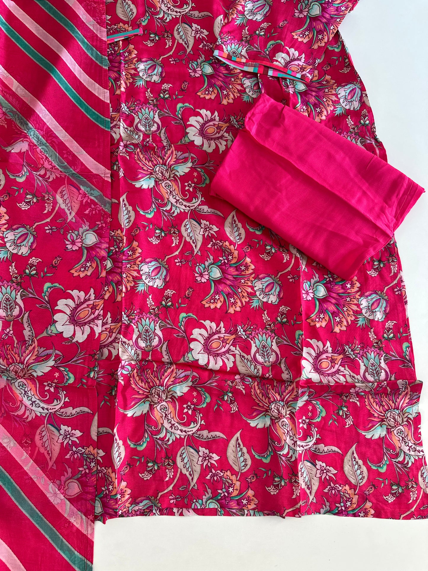 D357 - Muslin silk straight kurti with pants and dupatta