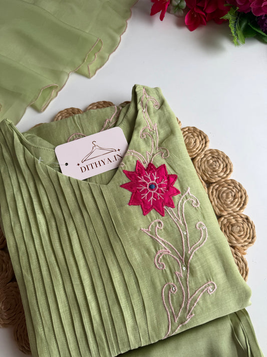 K152 - Mul chanderi appliqué handwork Anarkali with pants and dupatta