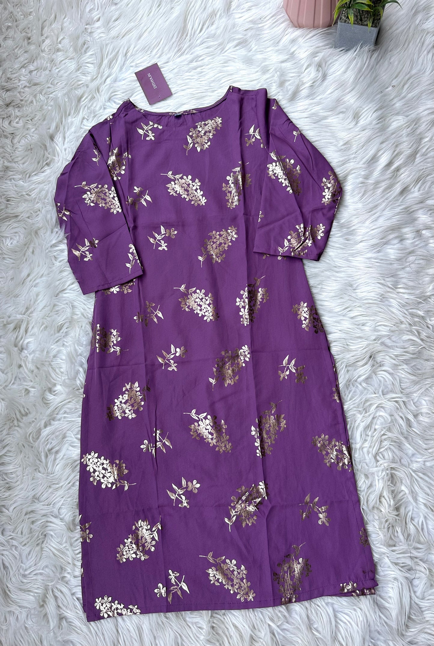 K207 - Gerades Kurti aus Viskose-Baumwoll-Mischgewebe mit Druck in 2 Ausführungen