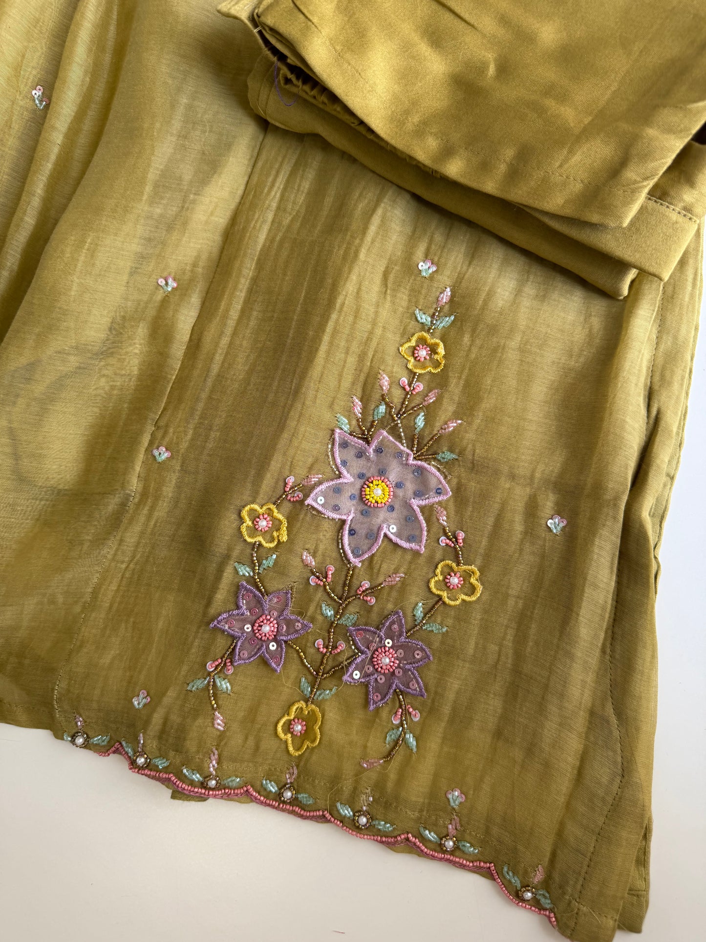 K298 - Mul chanderi 3D handwork Aline Kurti with pants and dupatta