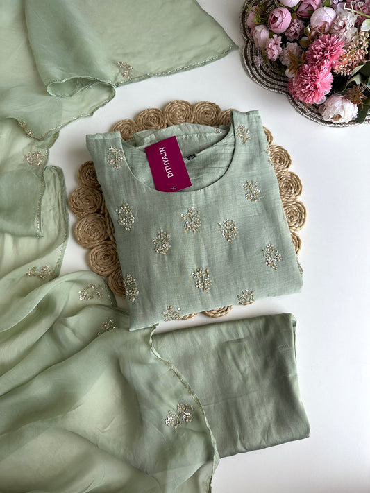 K424 - Mul Chanderi handwork Anarkali with pants and dupatta