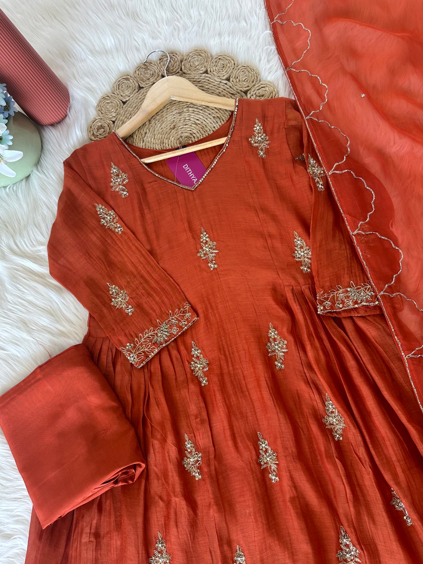 K086 - Mul Chanderi handwork Aline Kurti with pants and dupatta