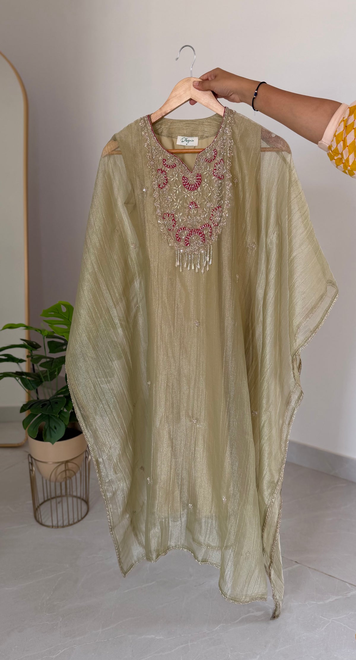 K645 - Glass tissue silk handwork kaftan with inner and pants