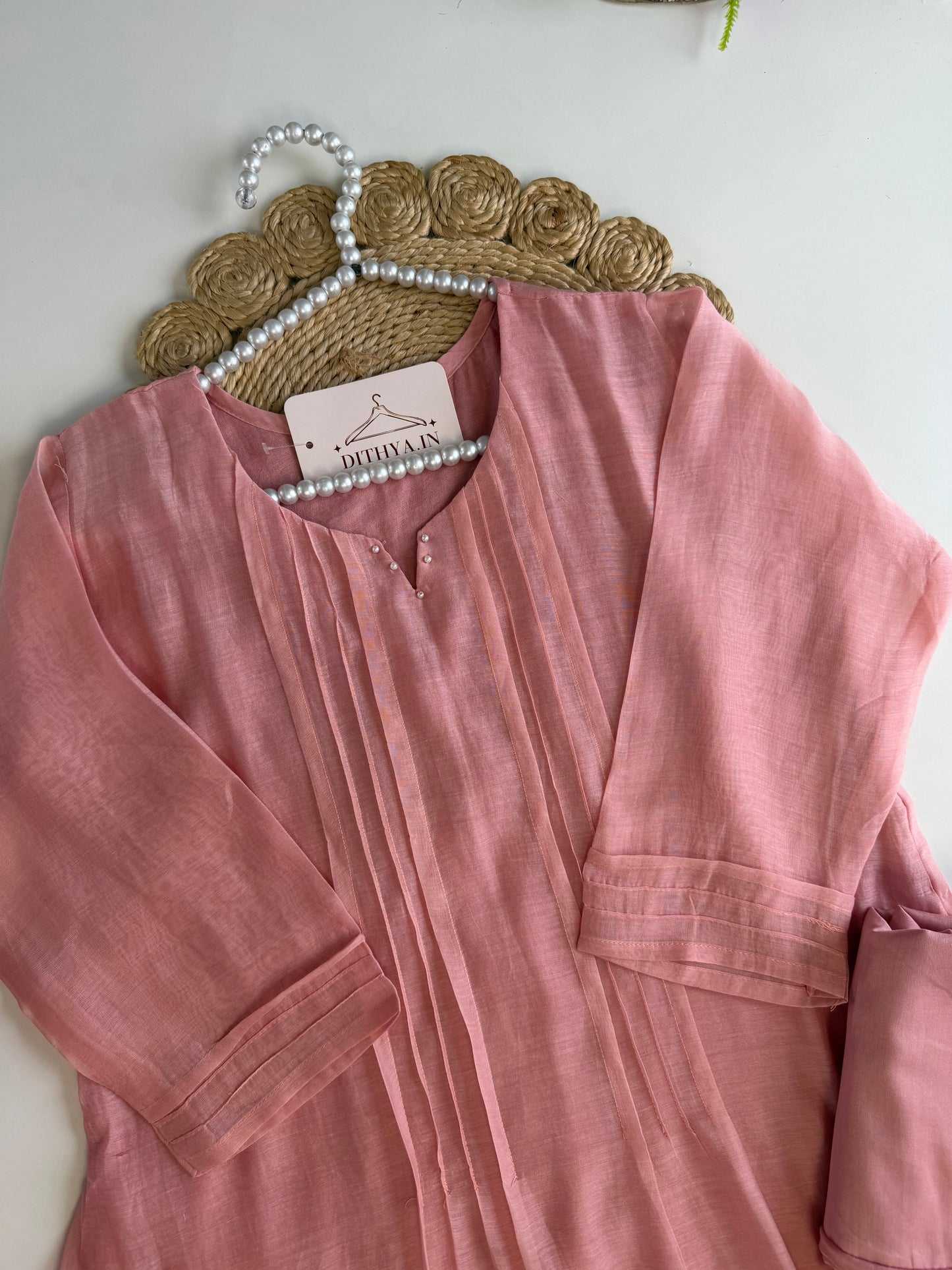 K562 - Mul chanderi embroidered coord set