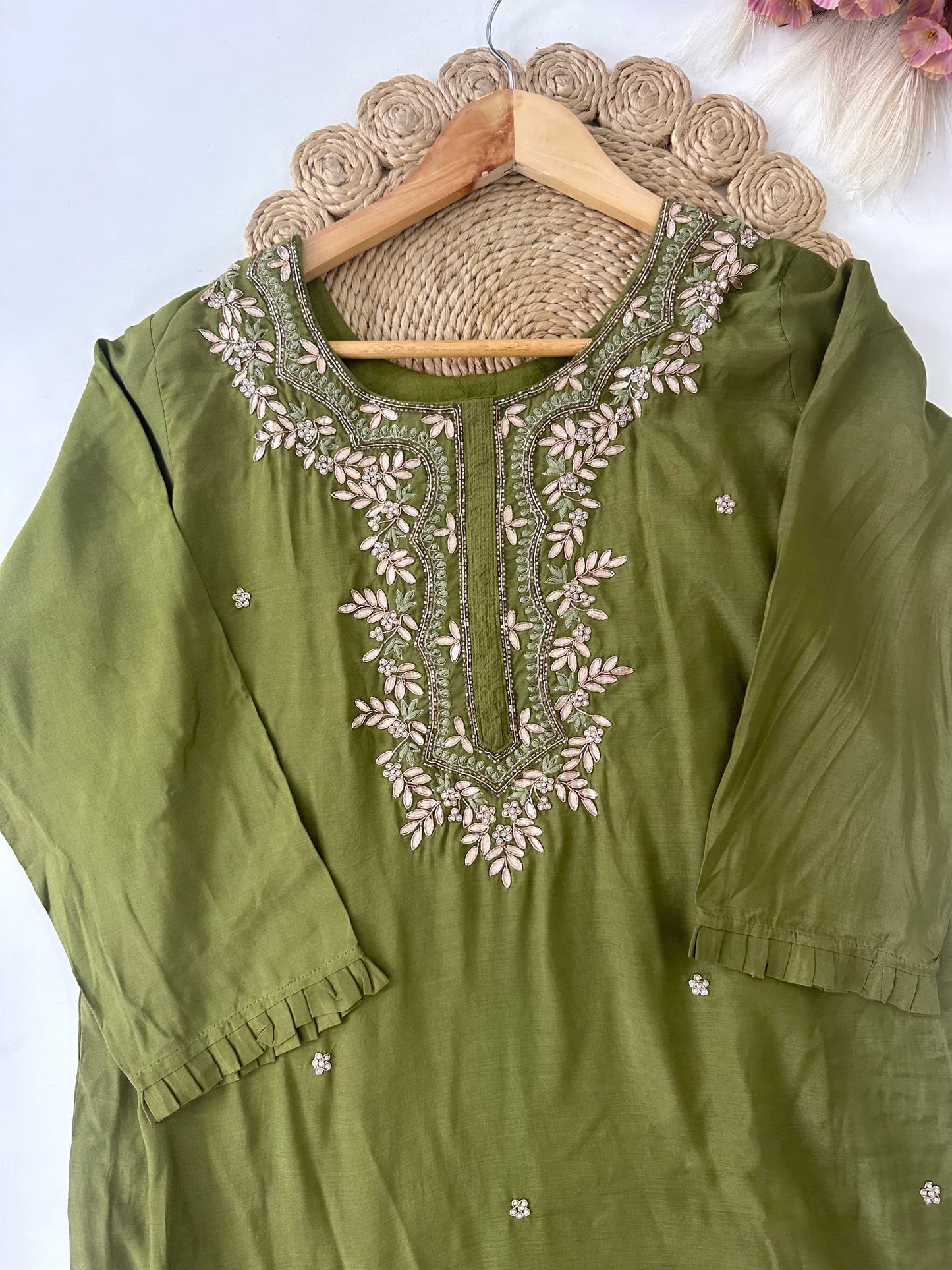 D230 - Dola silk straight kurti with pants and dupatta