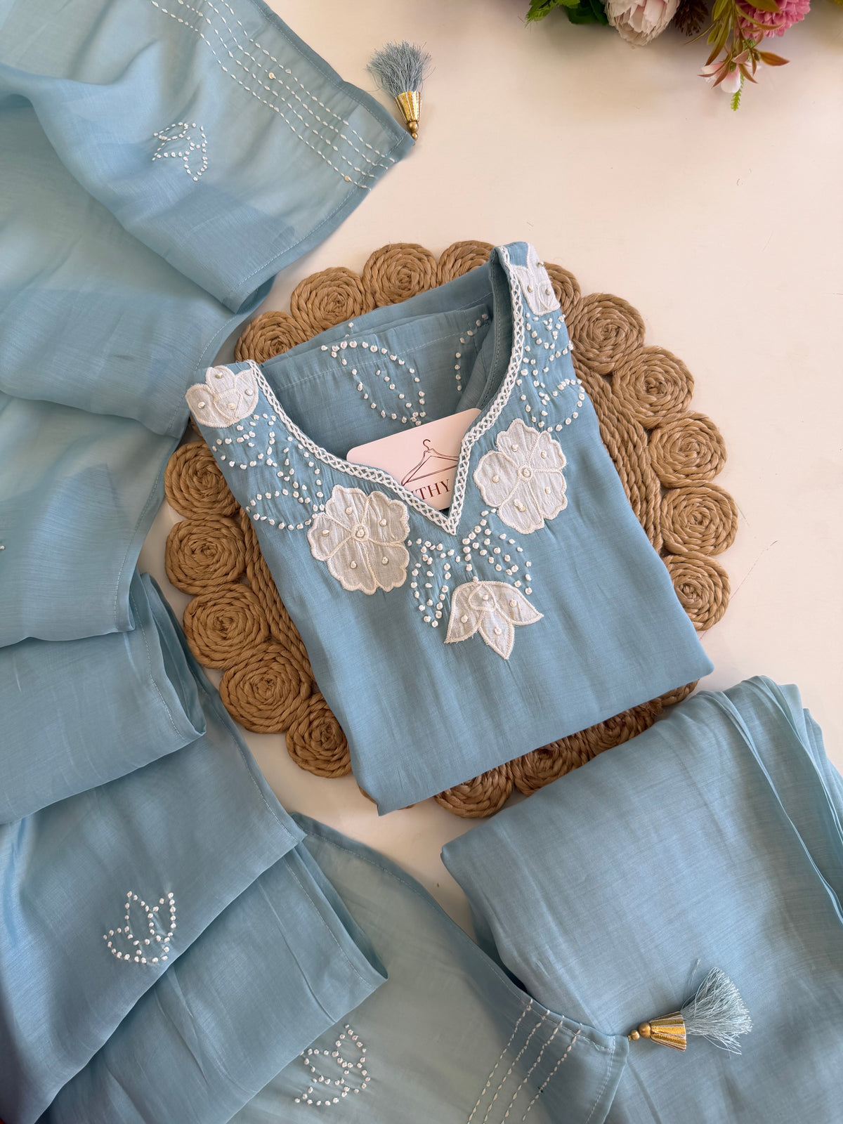 K088 - Surat Mul chanderi appliqué embroidered straight Kurti with pants and dupatta