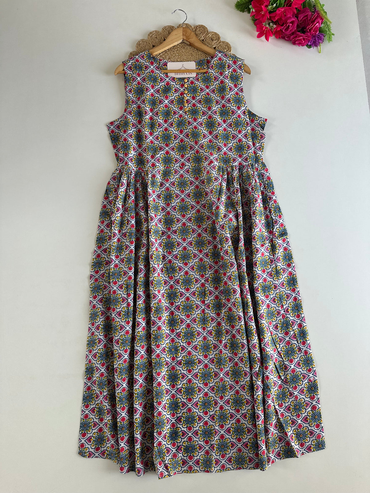 D675-Cotton Gown